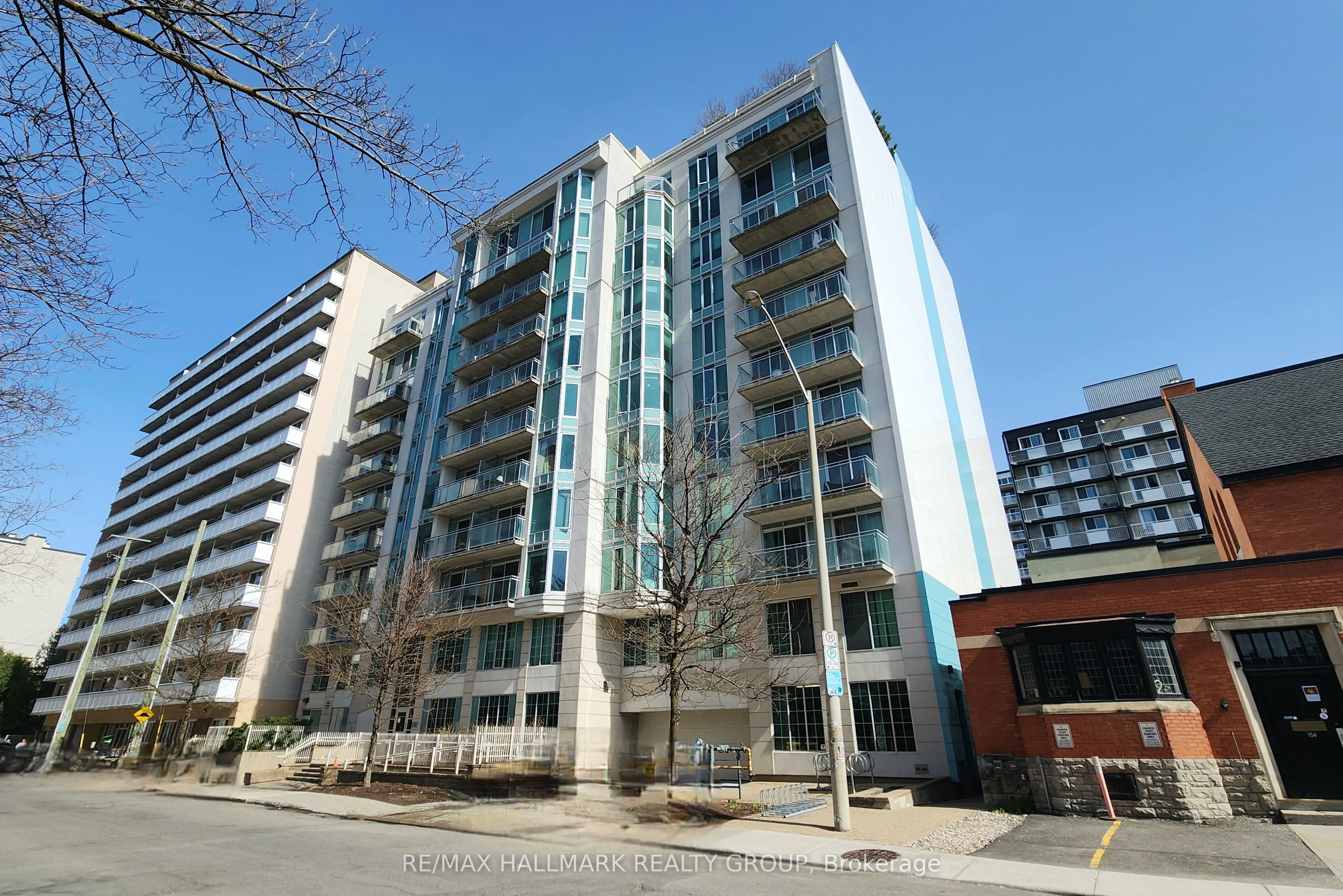 138 Somerset Street W 209 Property Photo 1