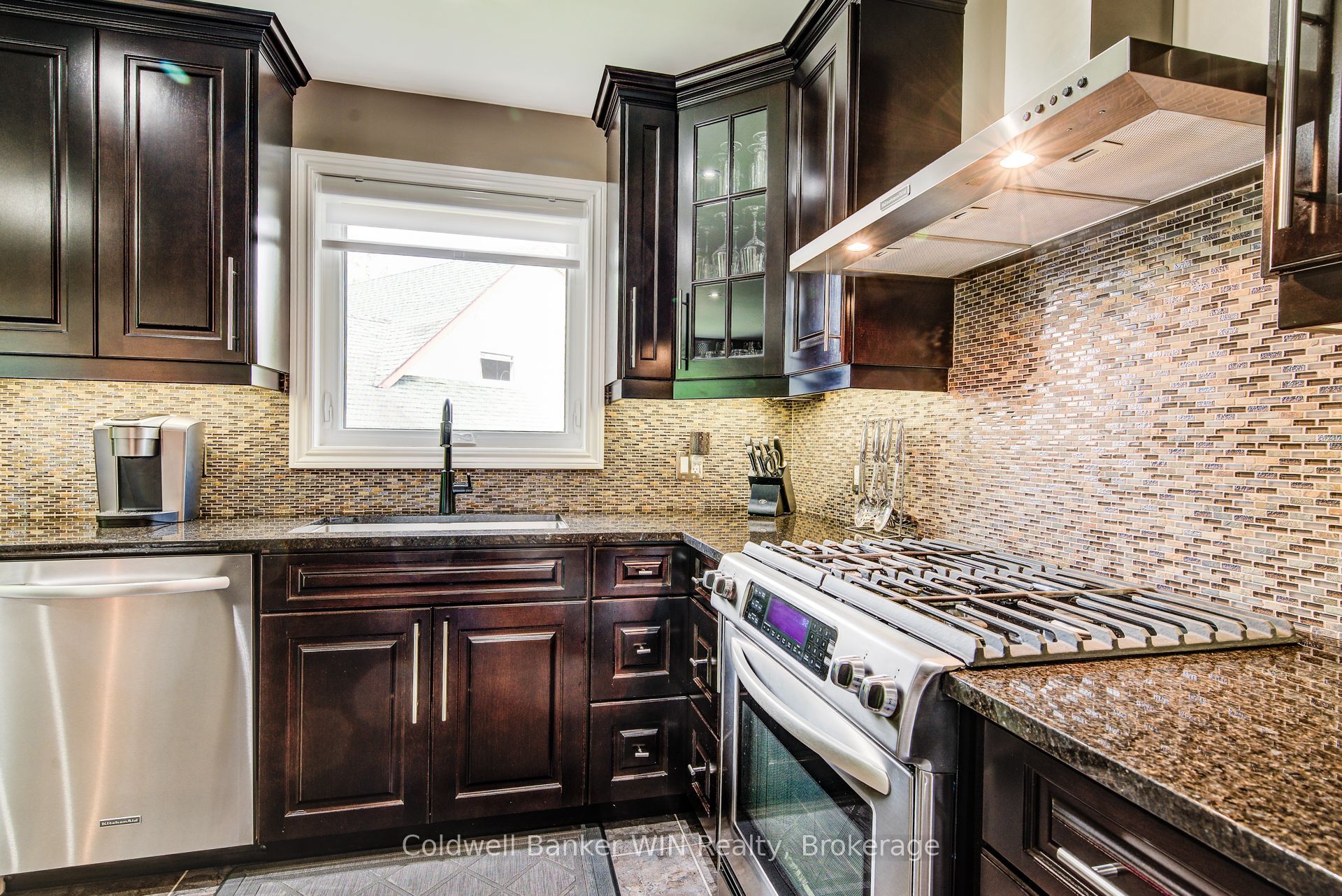 250 Justin's Place Property Photo 16