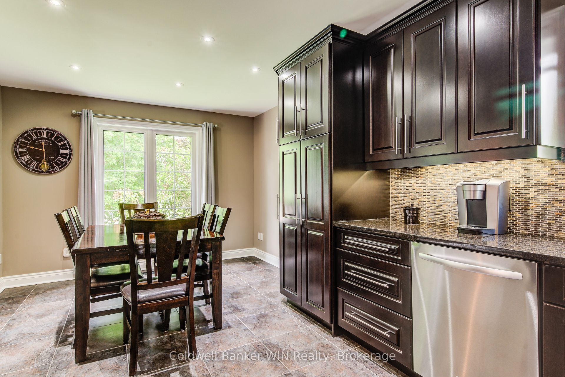 250 Justin's Place Property Photo 17