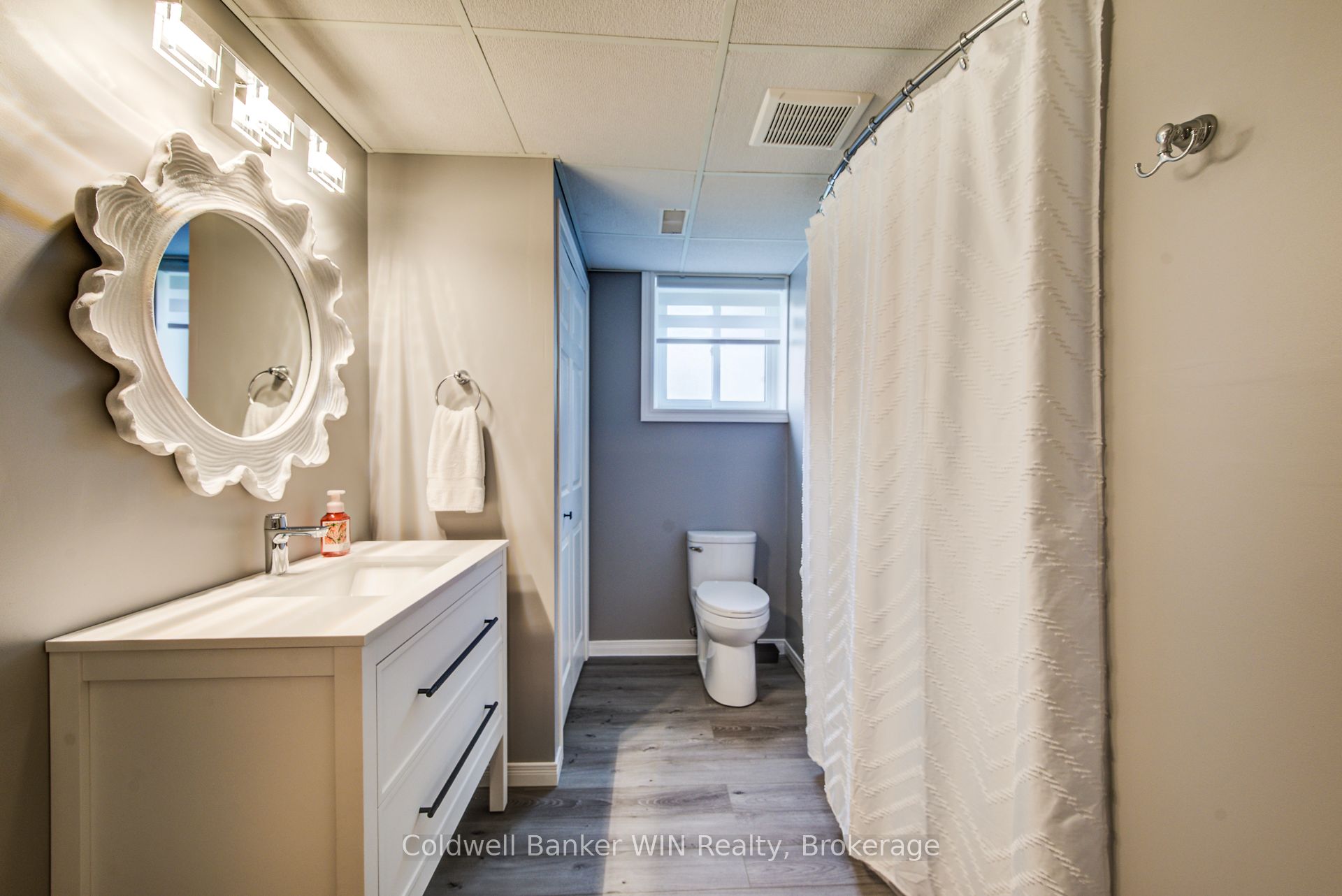 250 Justin's Place Property Photo 28