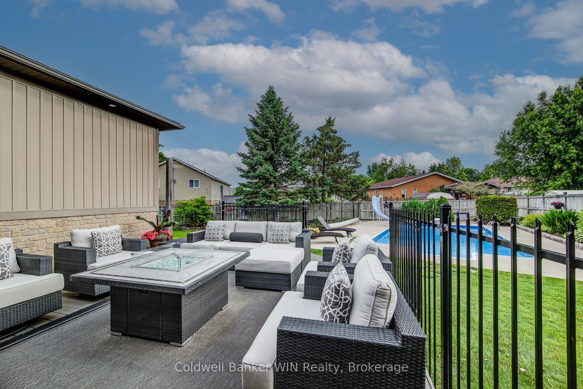 250 Justin's Place Property Photo 38
