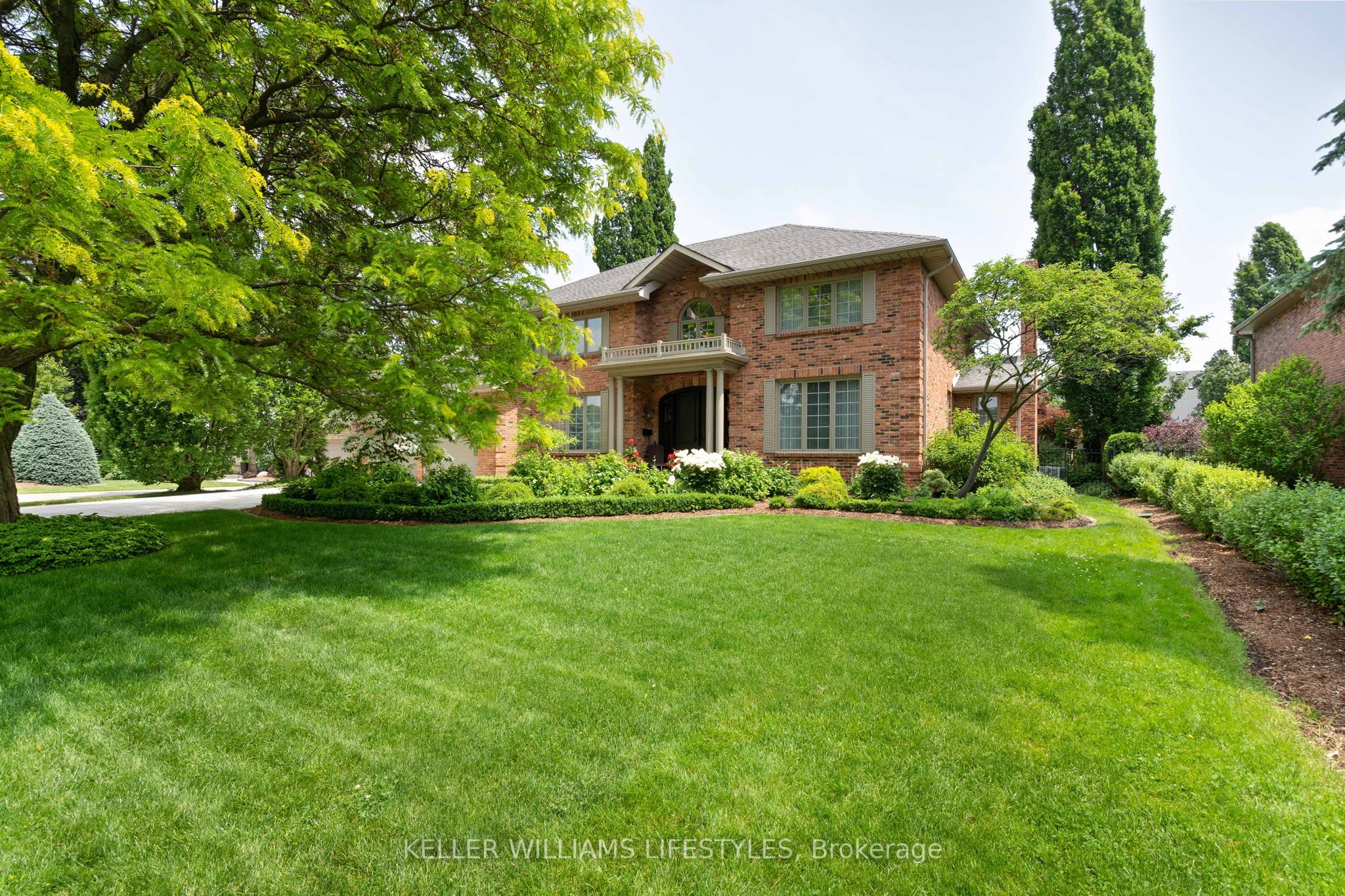 95 Highland Woods Court Property Photo 1