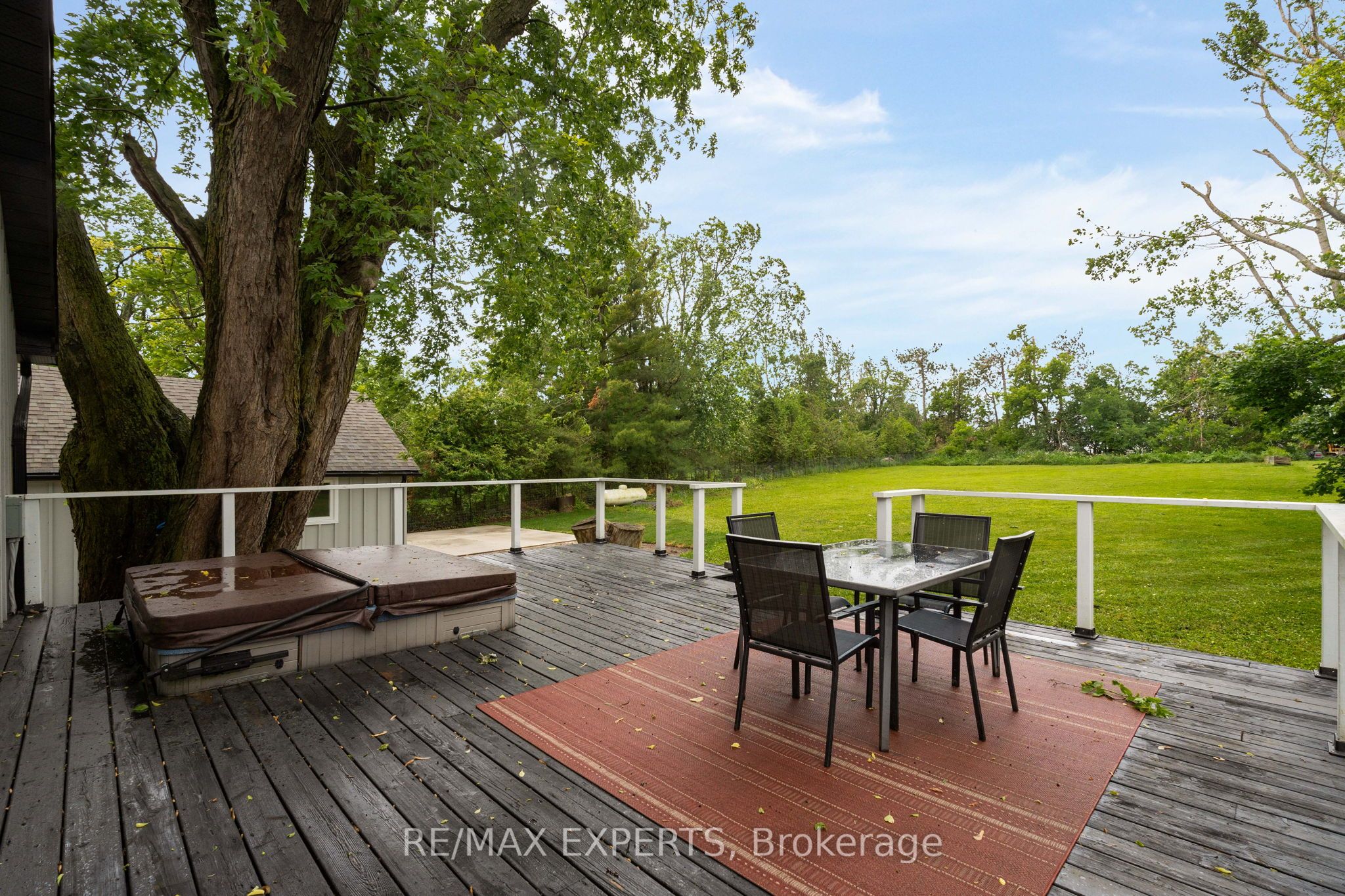 598320 2nd Line W Property Photo 4