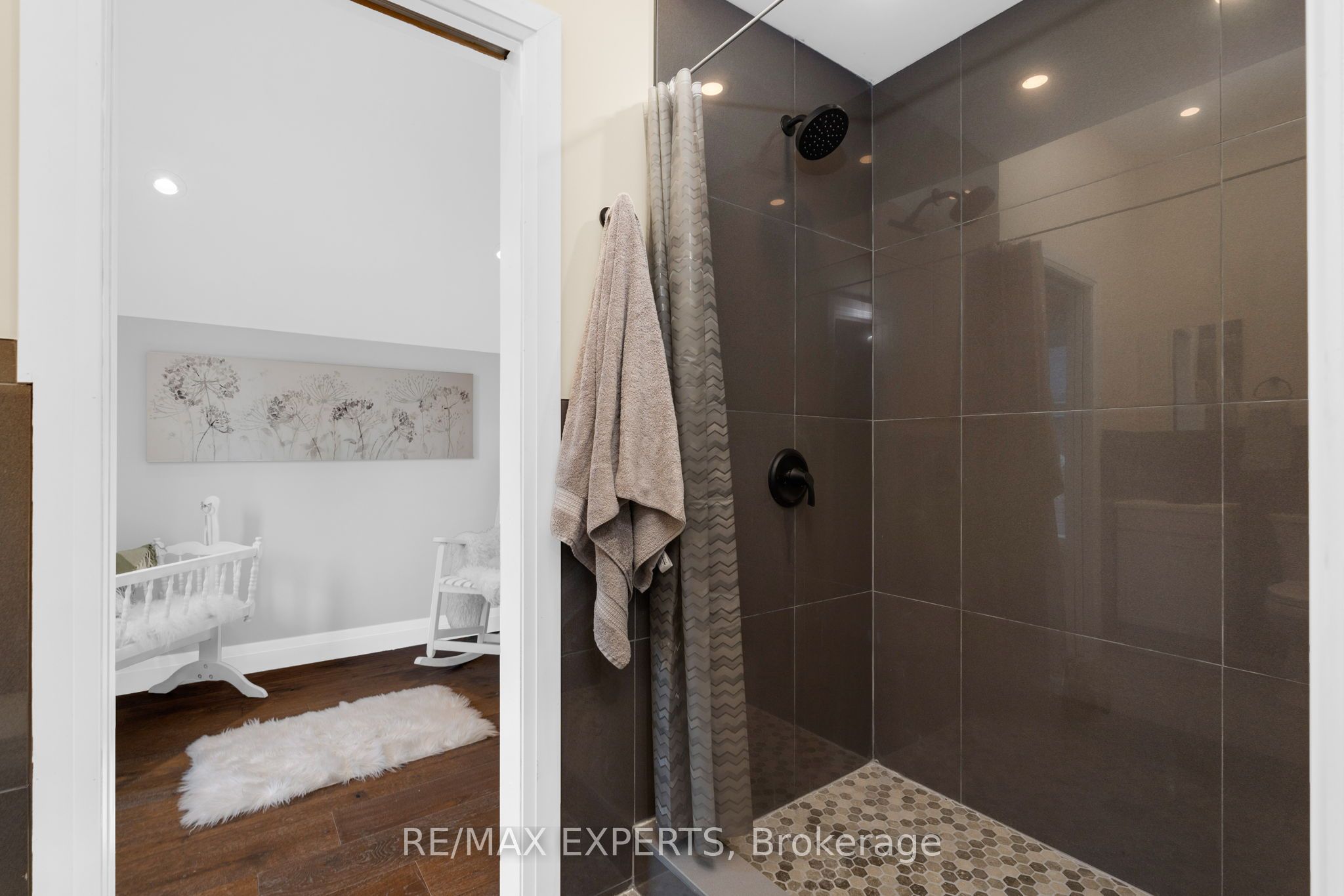 598320 2nd Line W Property Photo 10