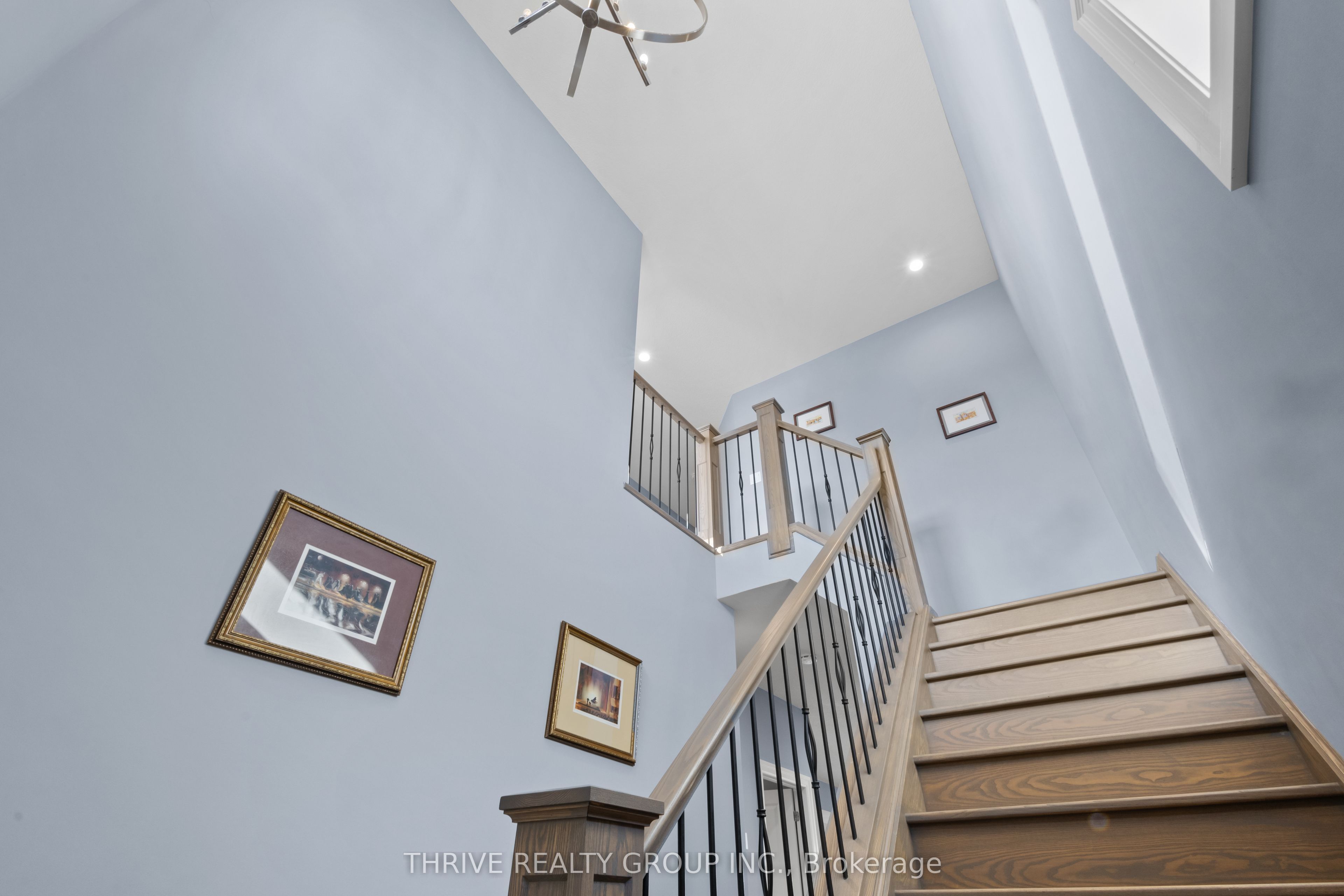2128 Coronation Drive Property Photo 14