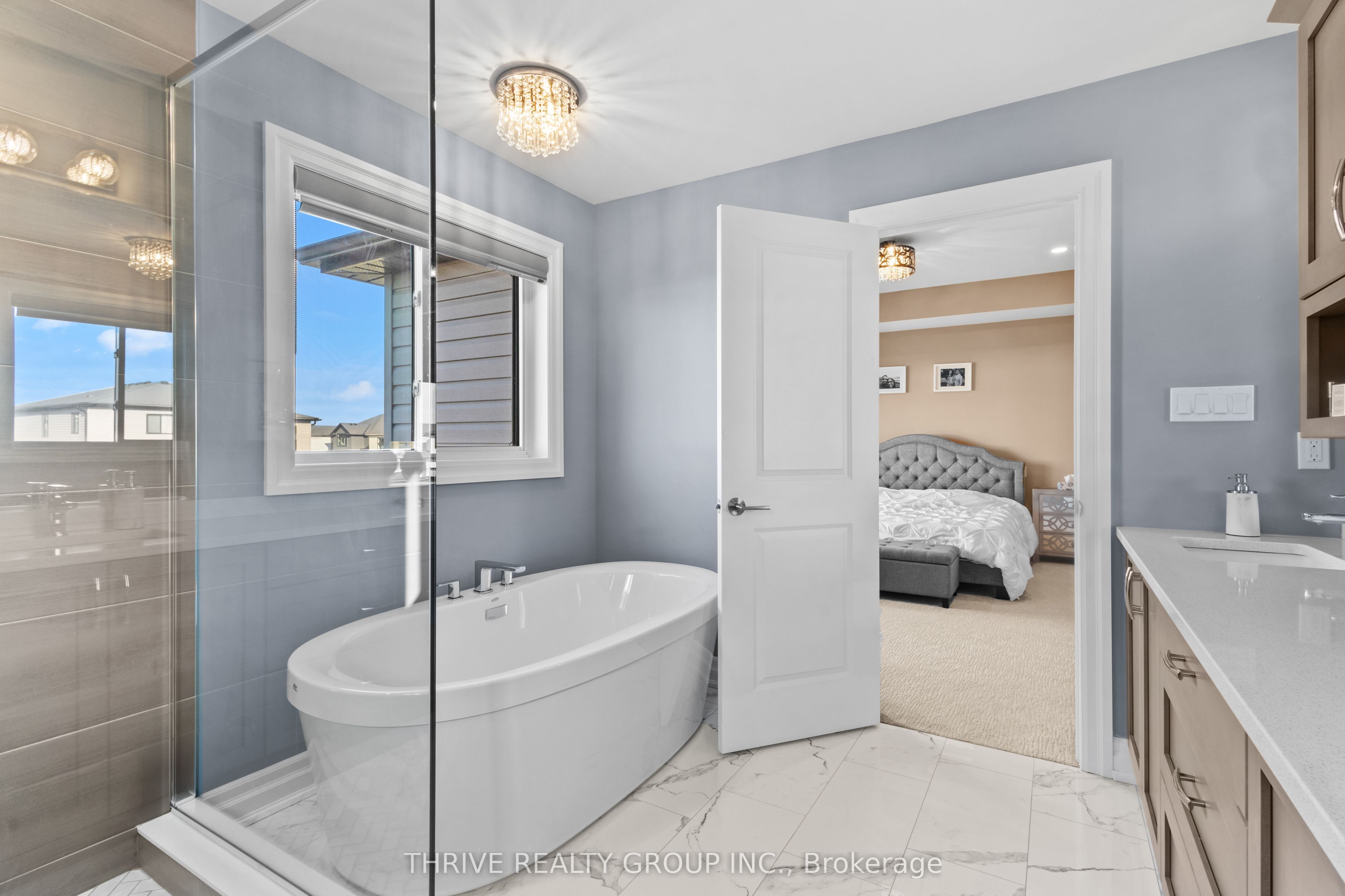 2128 Coronation Drive Property Photo 21