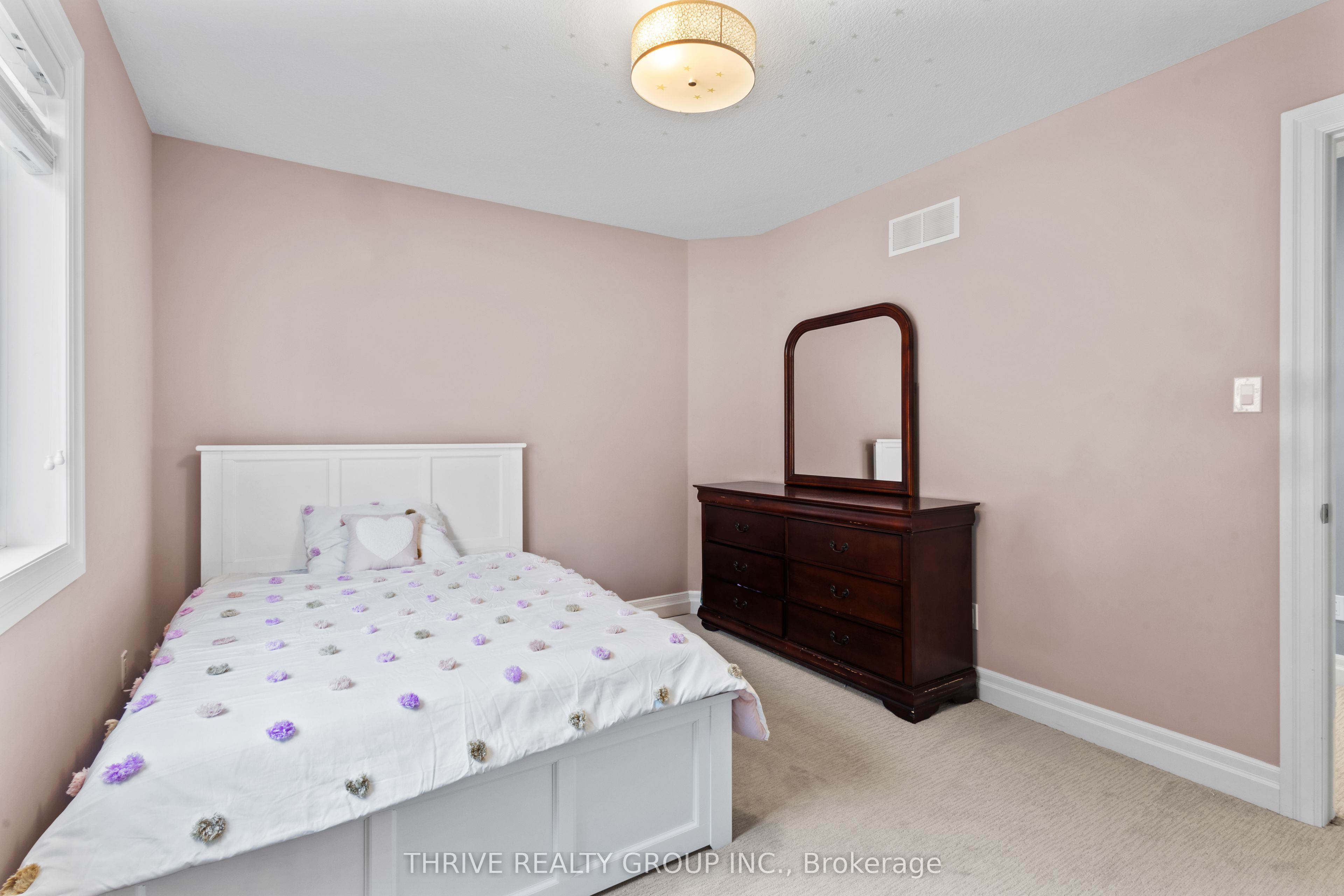 2128 Coronation Drive Property Photo 29
