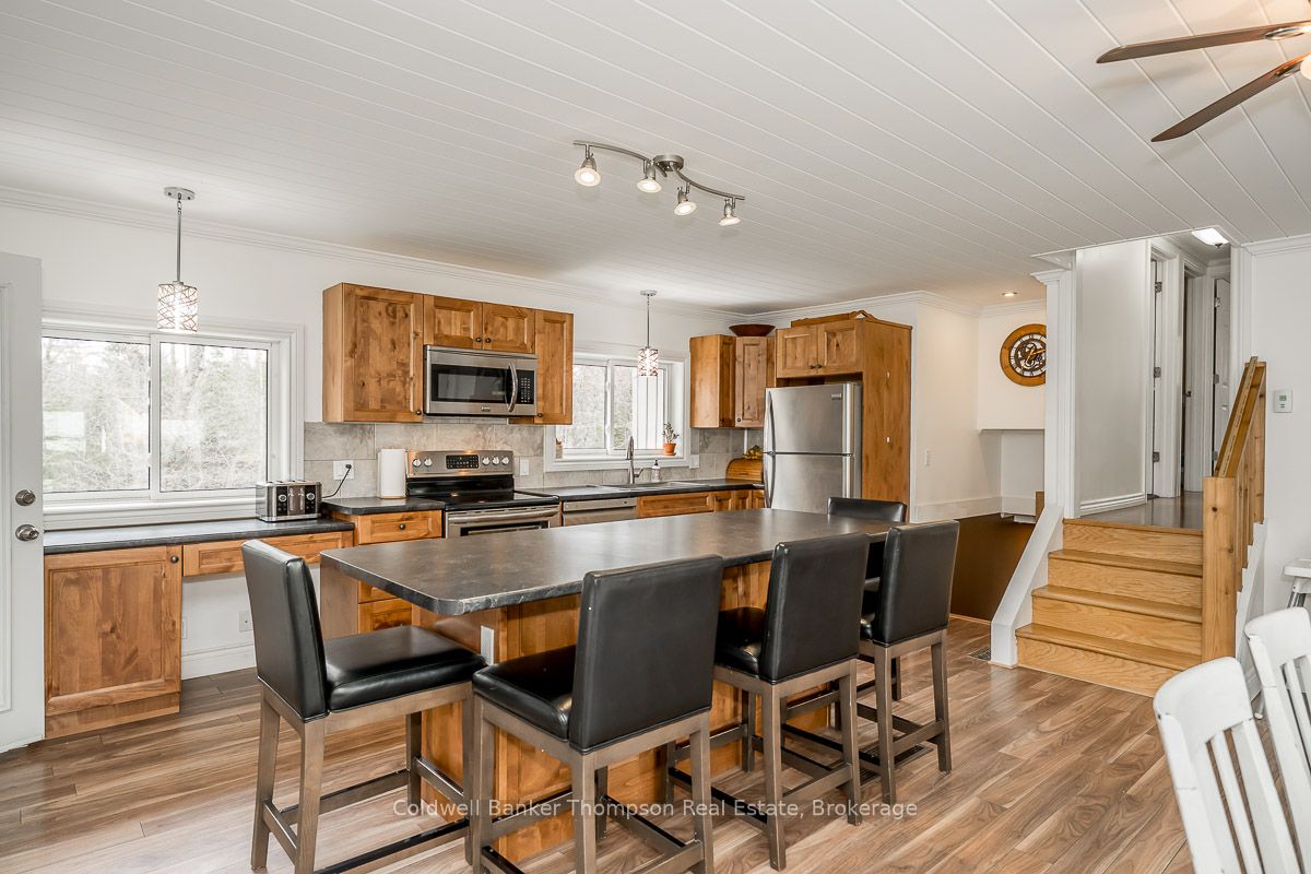 1026 592 Highway Property Photo 7
