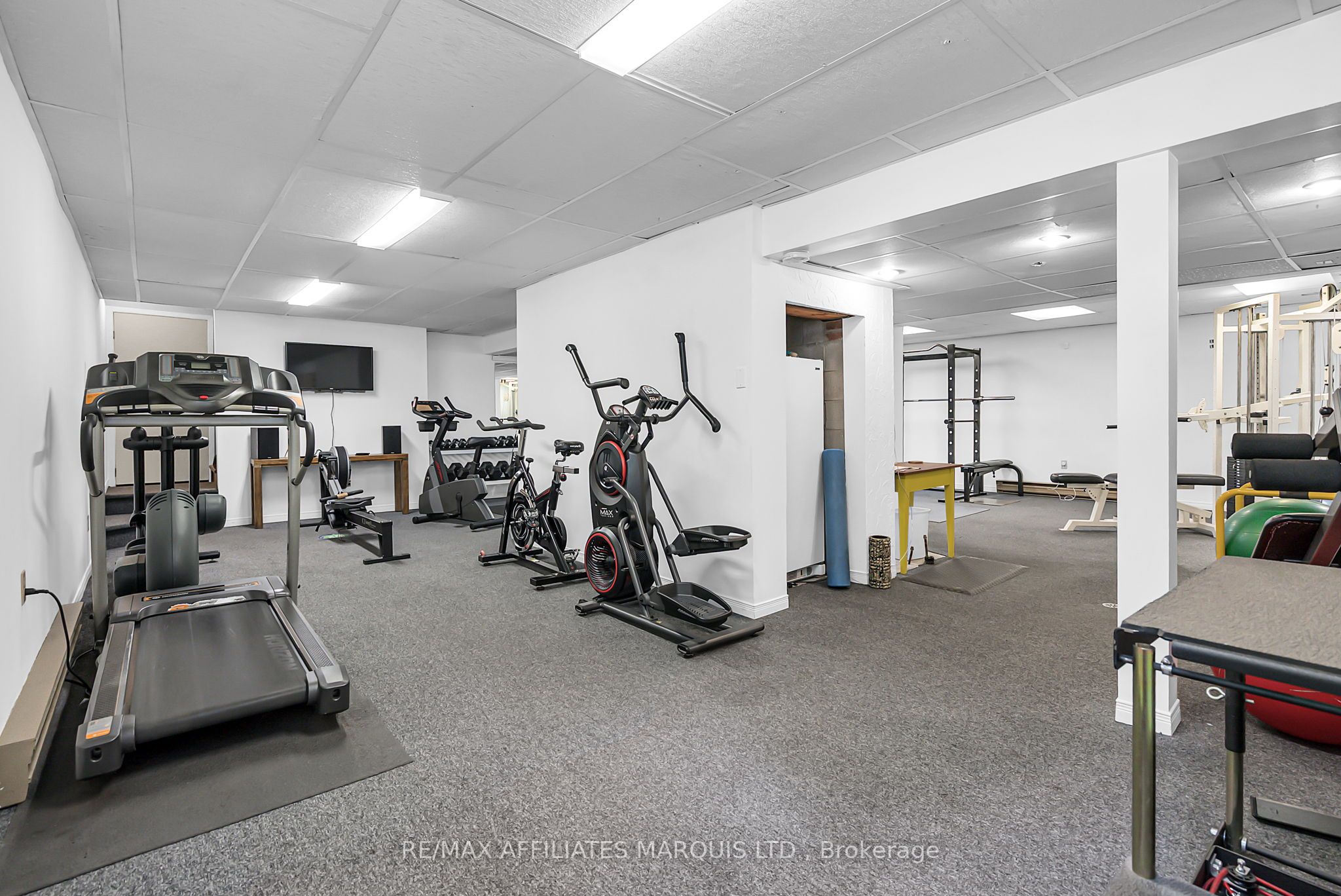 1356 Lochiel Street Property Photo 33