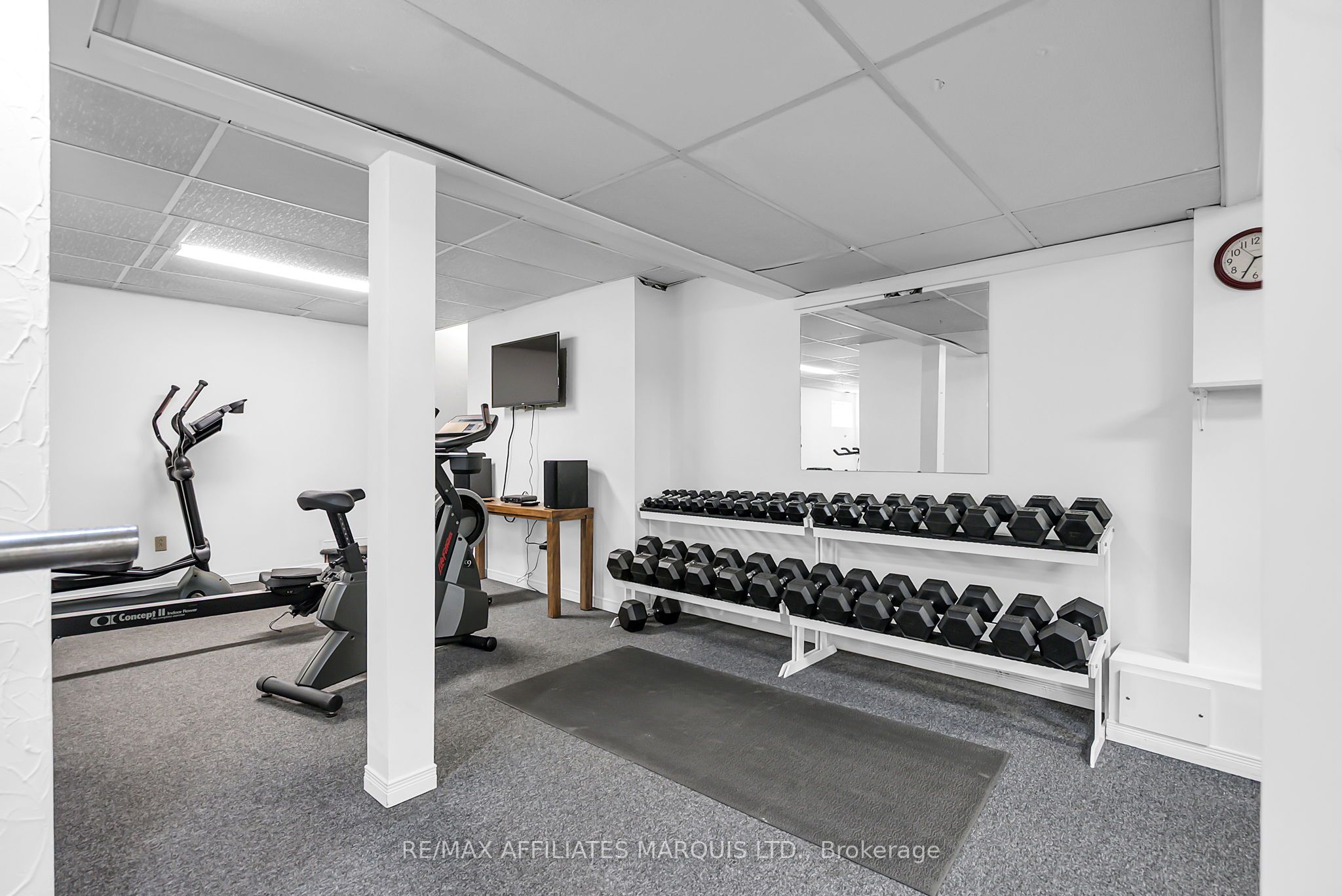 1356 Lochiel Street Property Photo 34