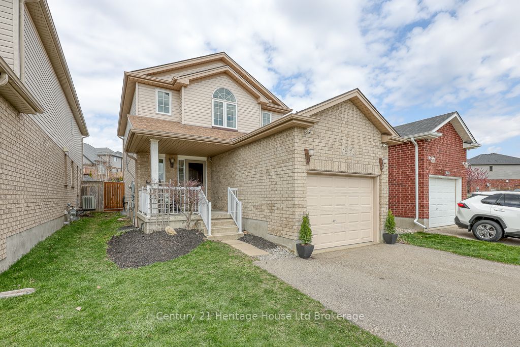 1079 Marquette Drive Property Photo 1