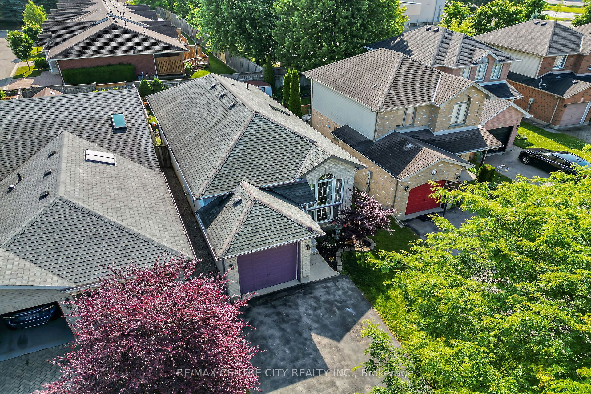 370 Brookhaven Place Property Photo 1