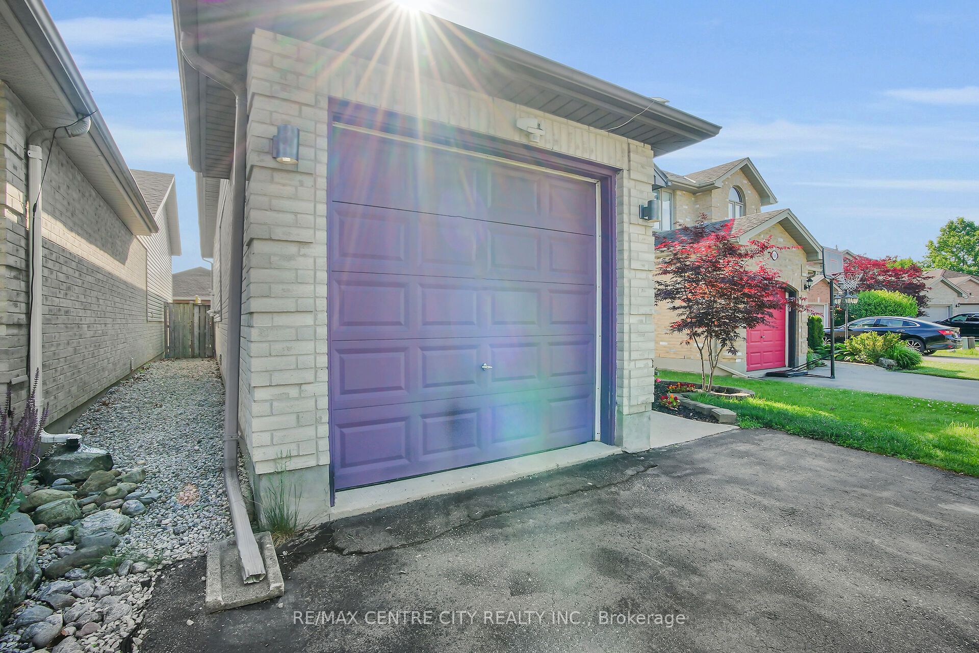 370 Brookhaven Place Property Photo 7