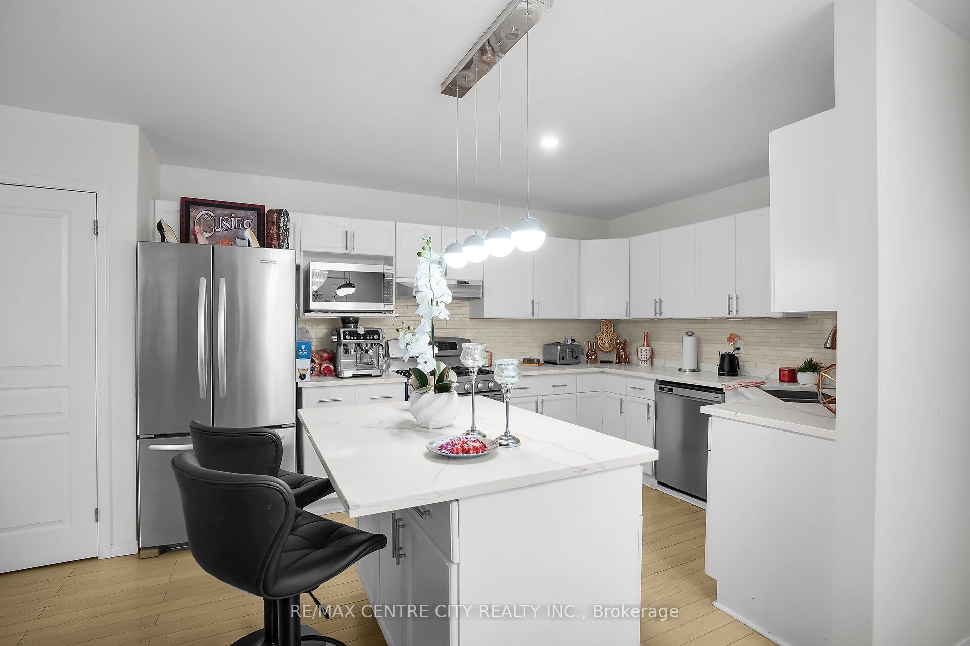 370 Brookhaven Place Property Photo 19