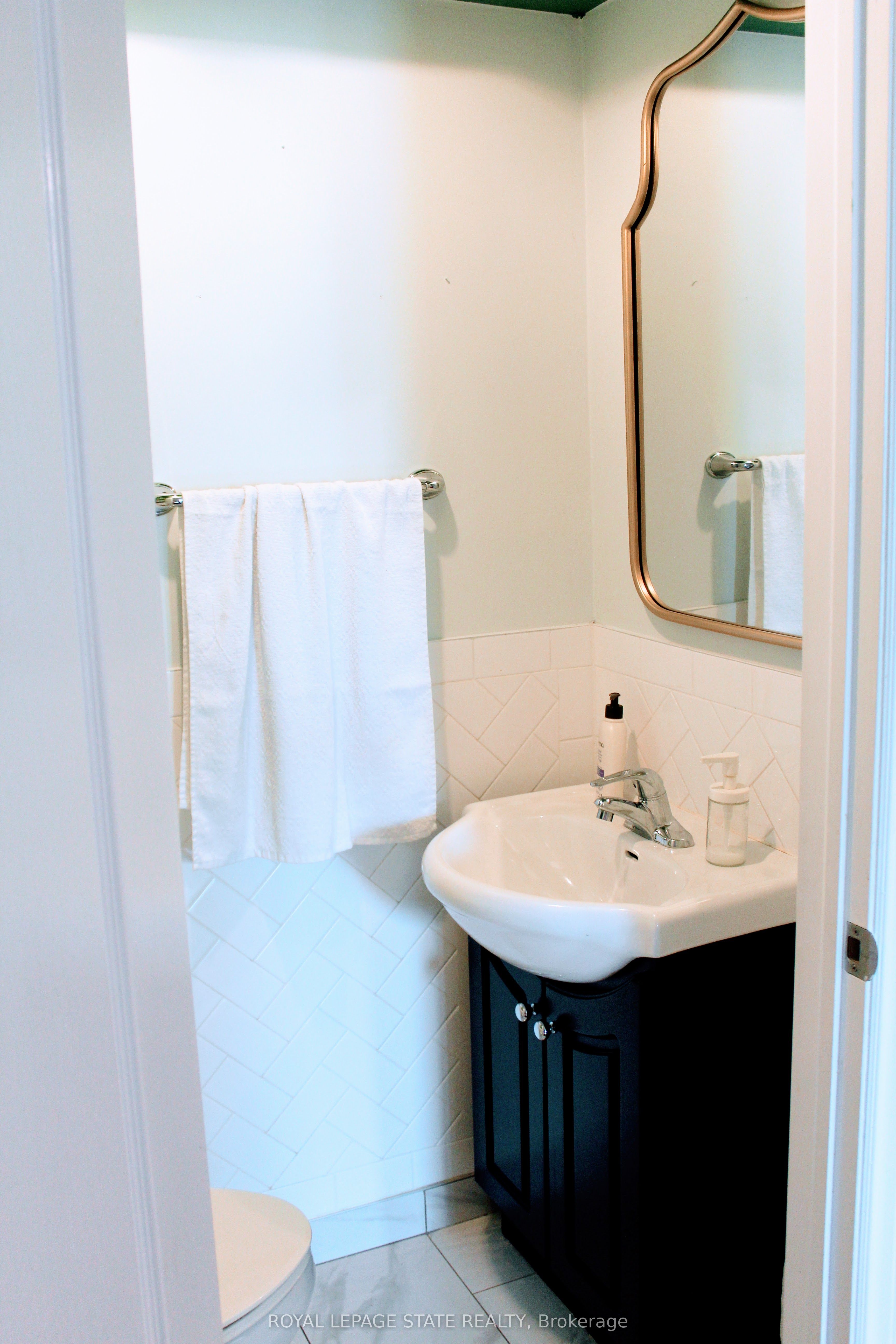 133 Chilton Drive Property Photo 14