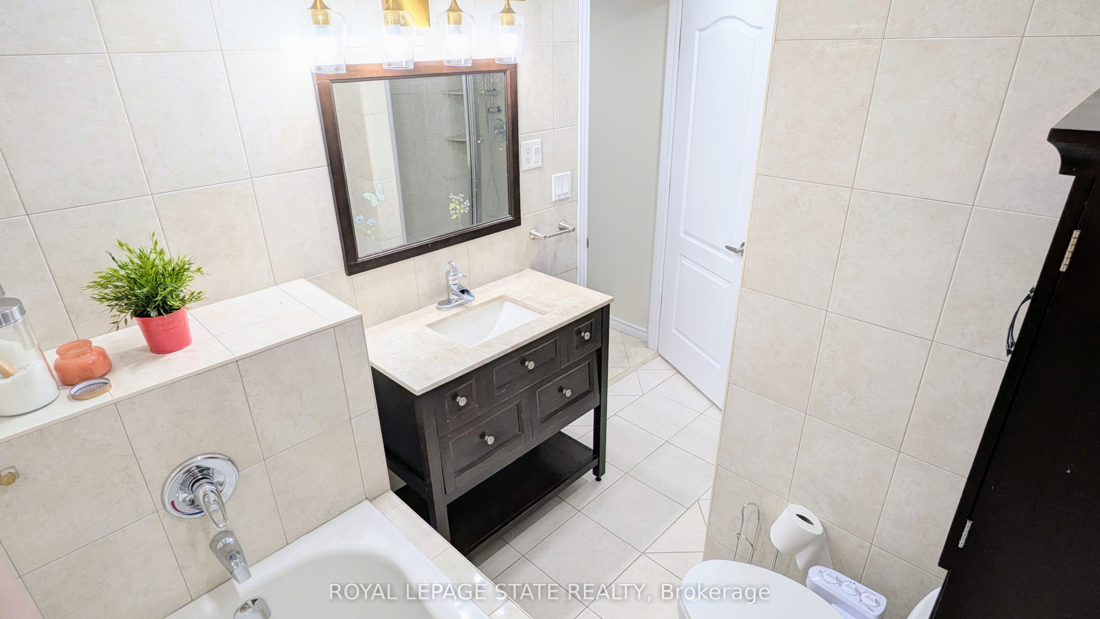 133 Chilton Drive Property Photo 29