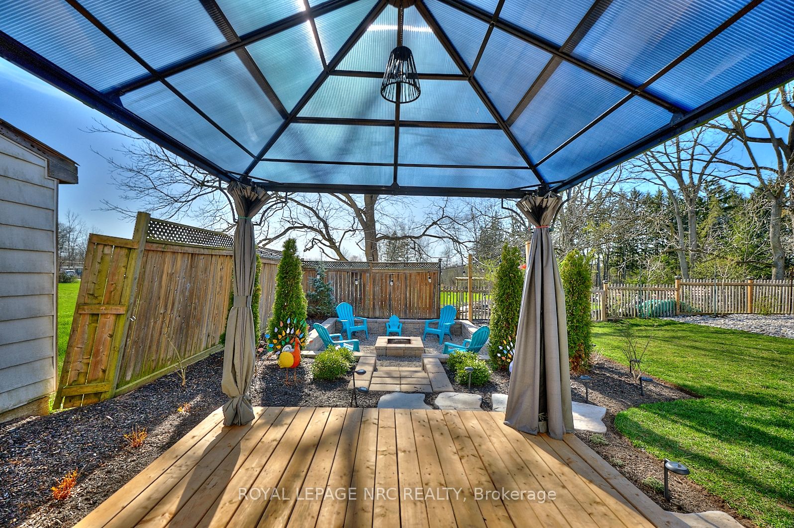 553 Ridge Road N Property Photo 39