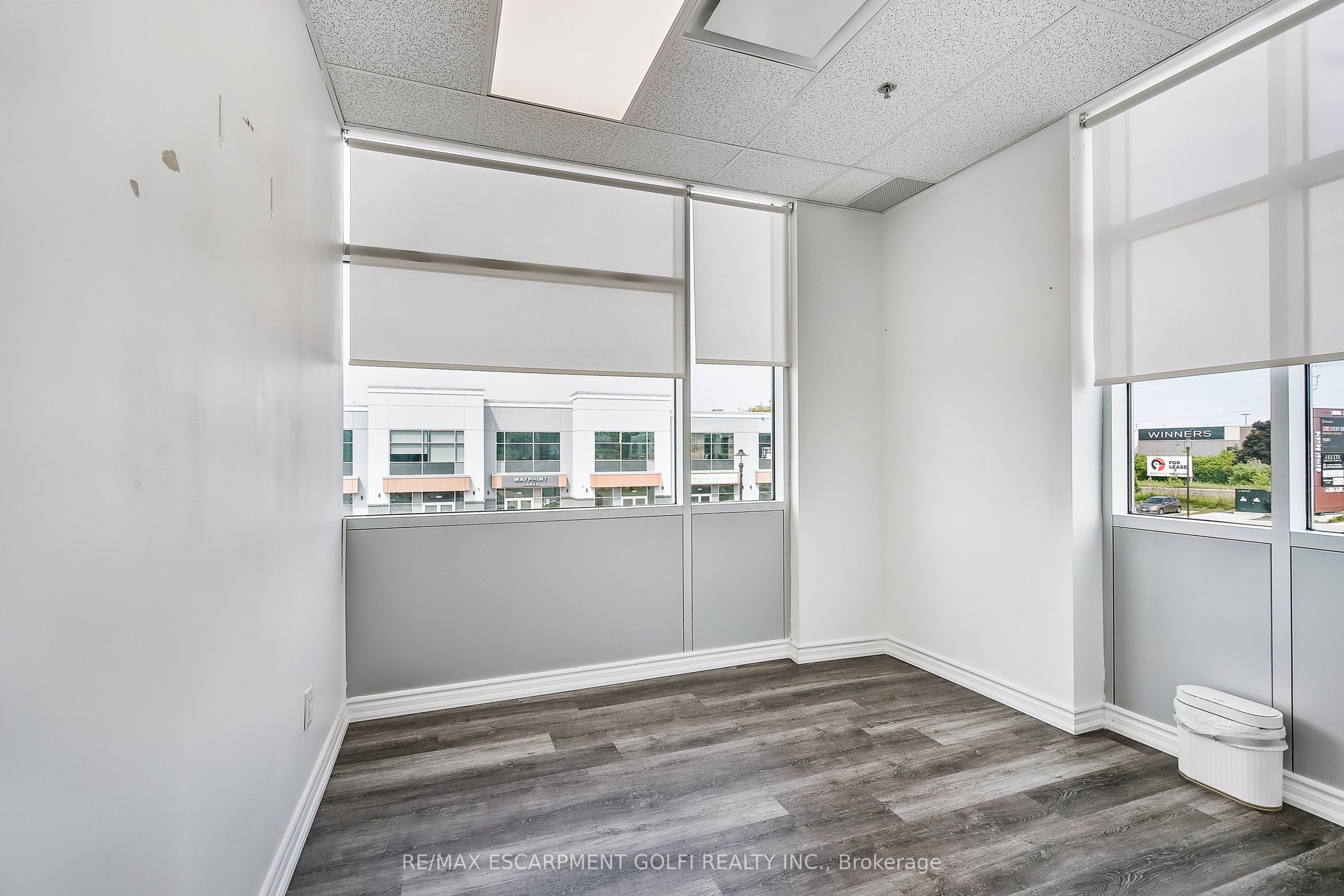 1040 Garner Road W 207 Property Photo 20