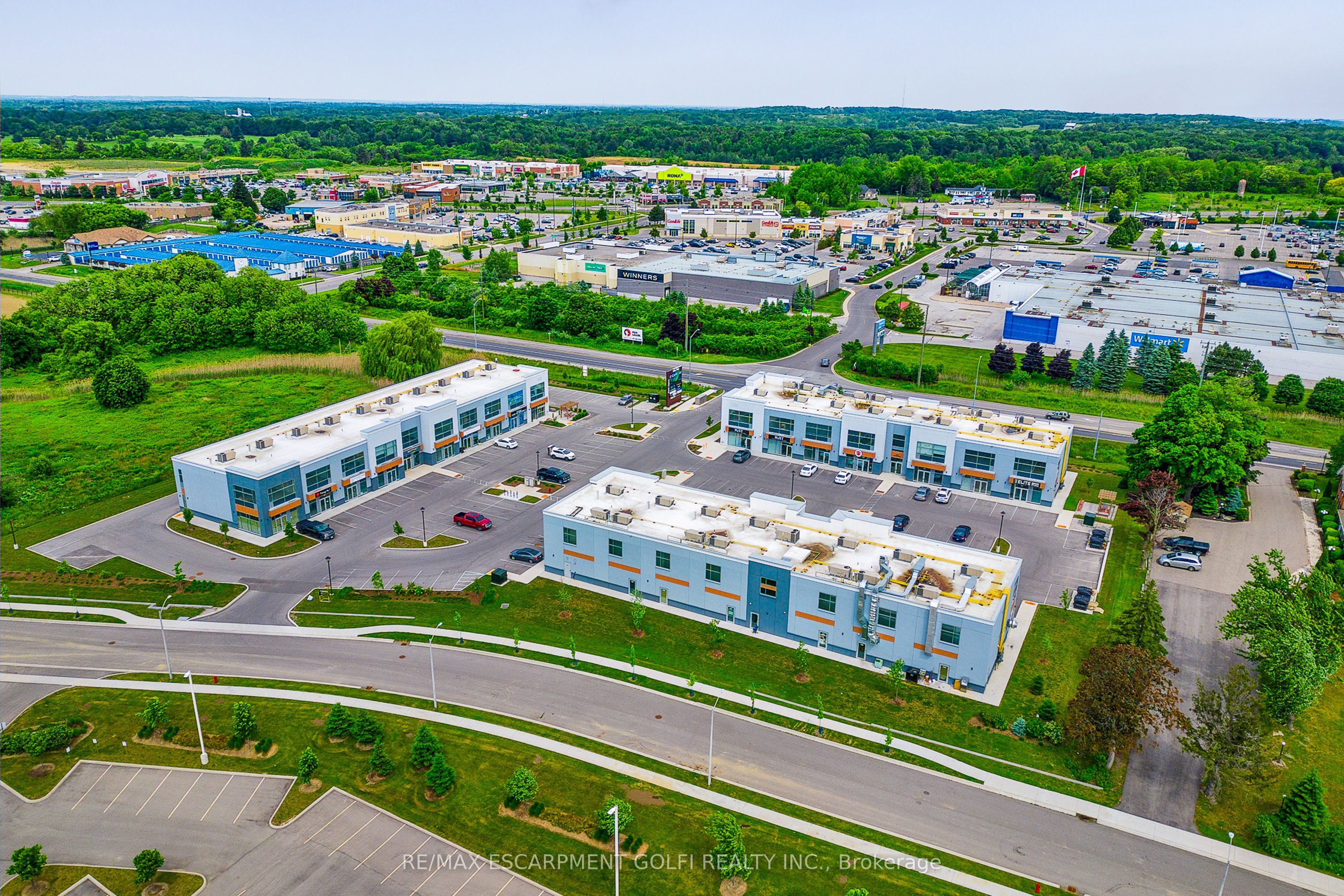 1040 Garner Road W 207 Property Photo 26