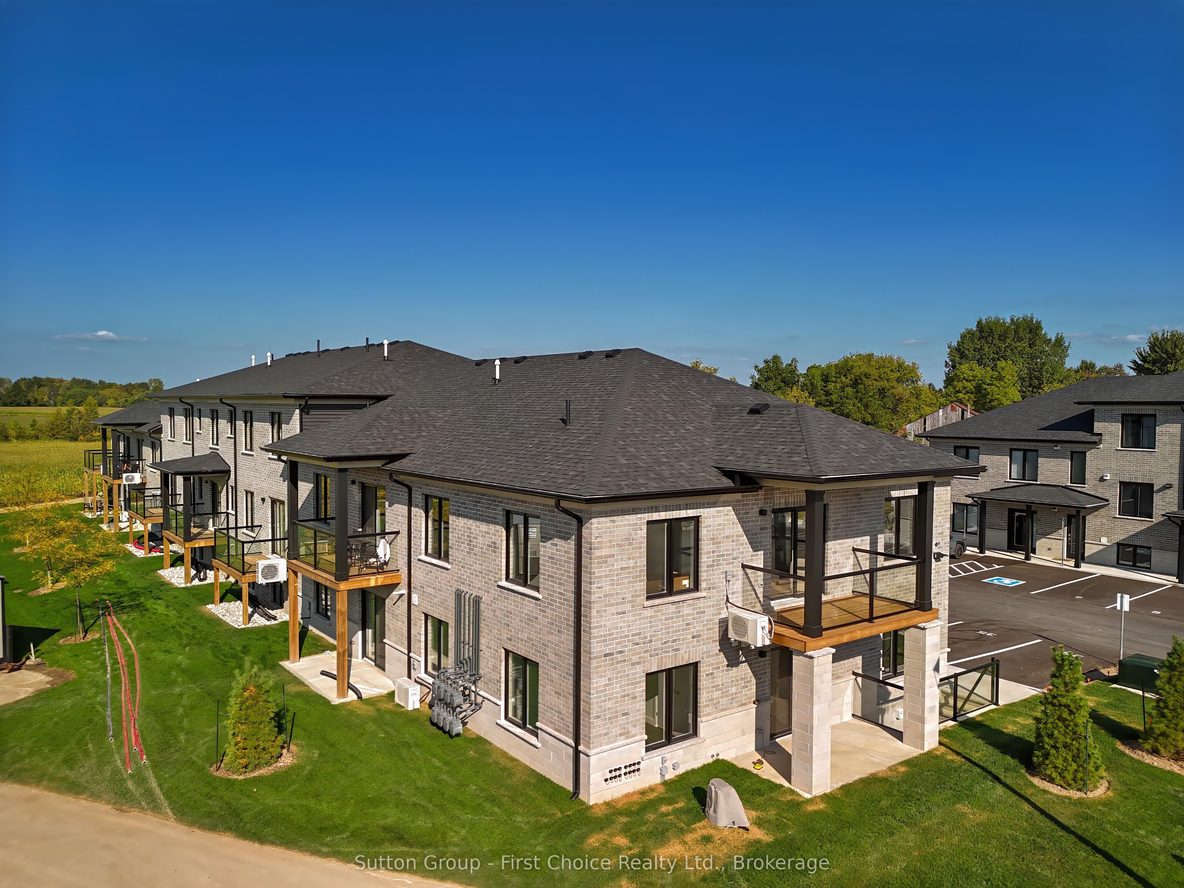 3202 Vivian Line Unit 39 Property Photo 25