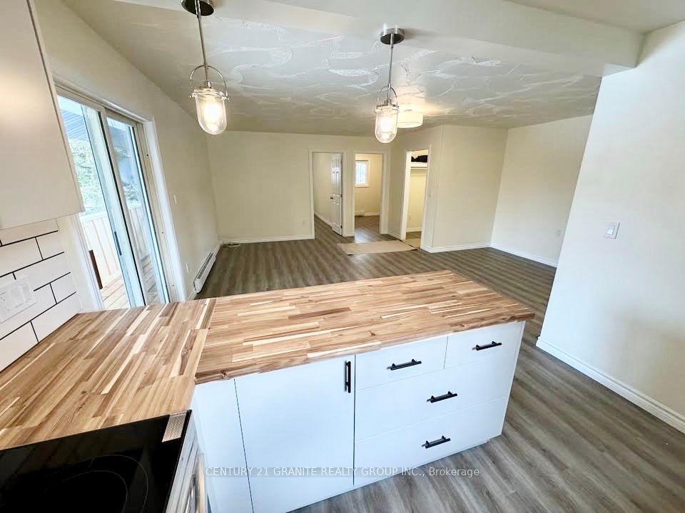 2289 Loop Road 4 Property Photo 11