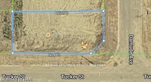 1 Damude Avenue Property Photo 3