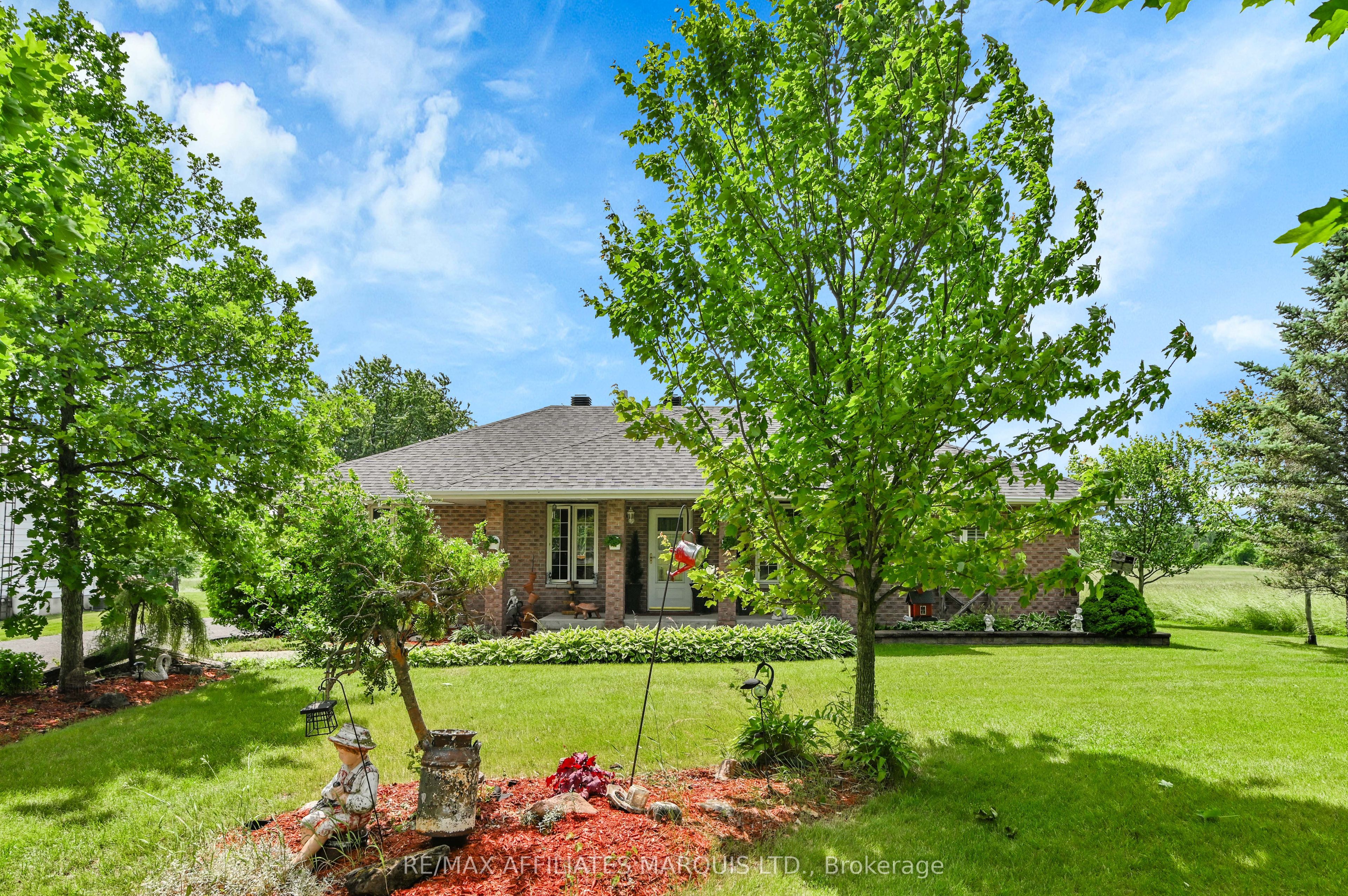 16398 County Road 18 Road Property Photo 3