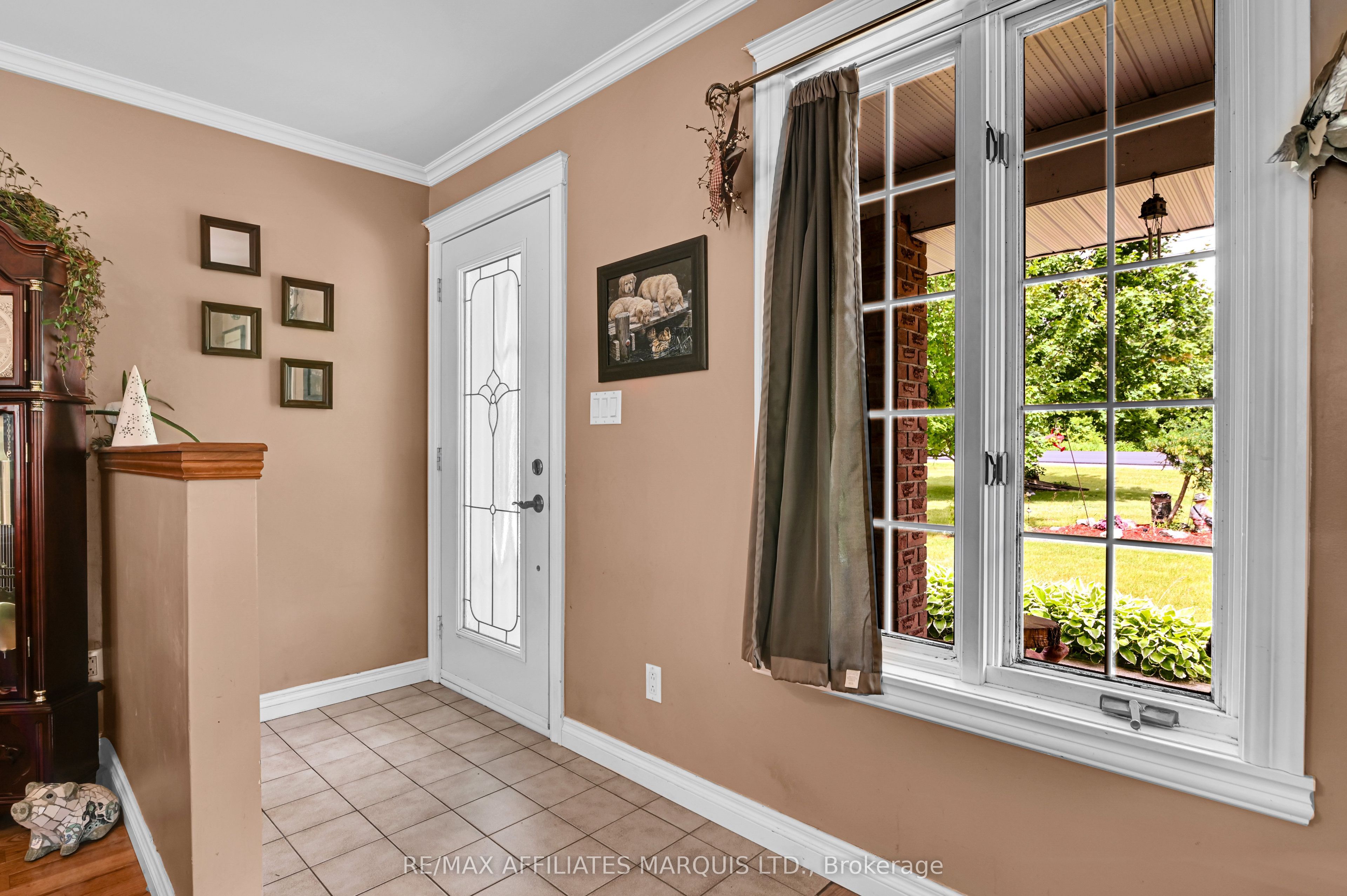16398 County Road 18 Road Property Photo 4