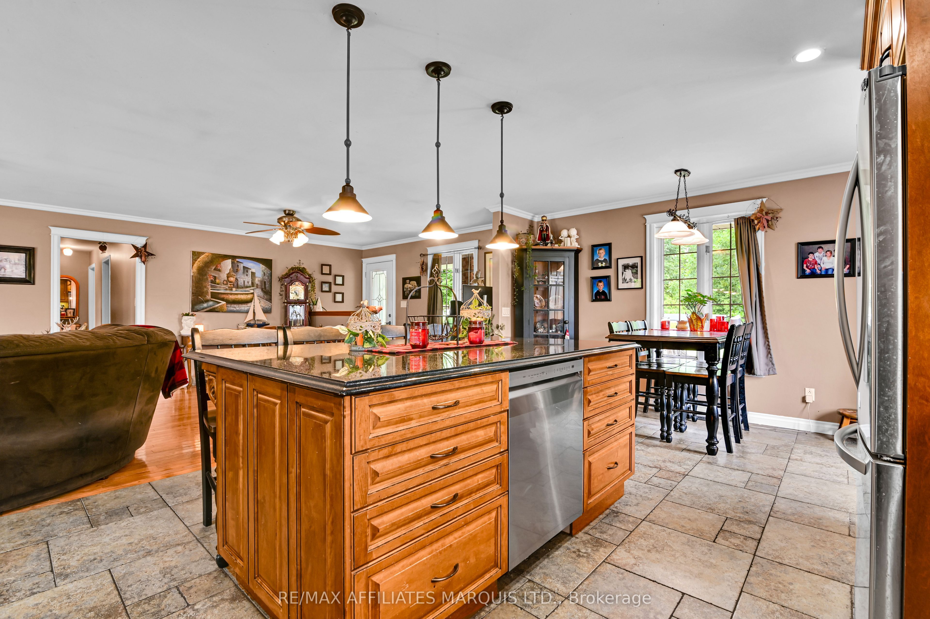 16398 County Road 18 Road Property Photo 10