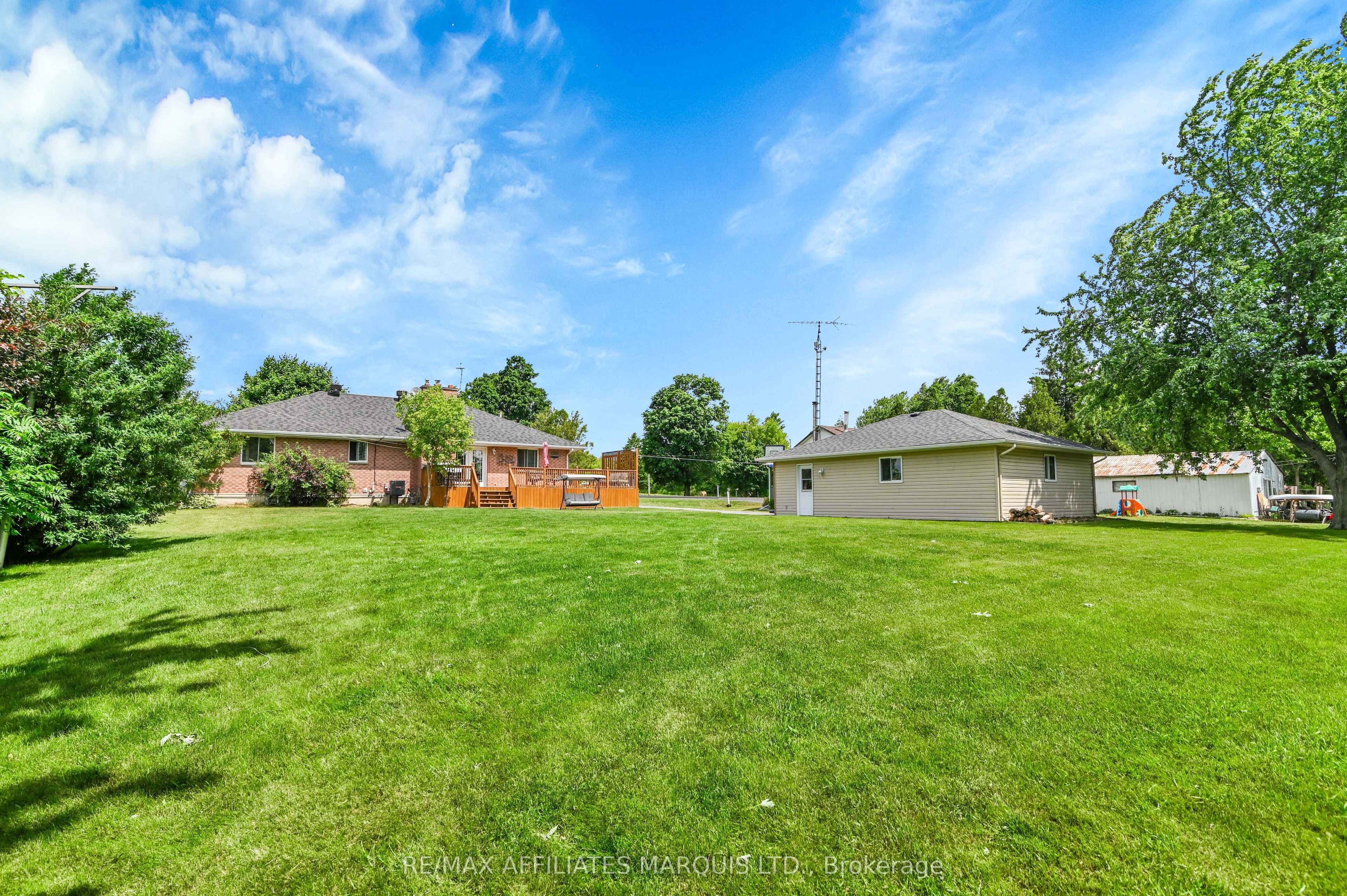 16398 County Road 18 Road Property Photo 34