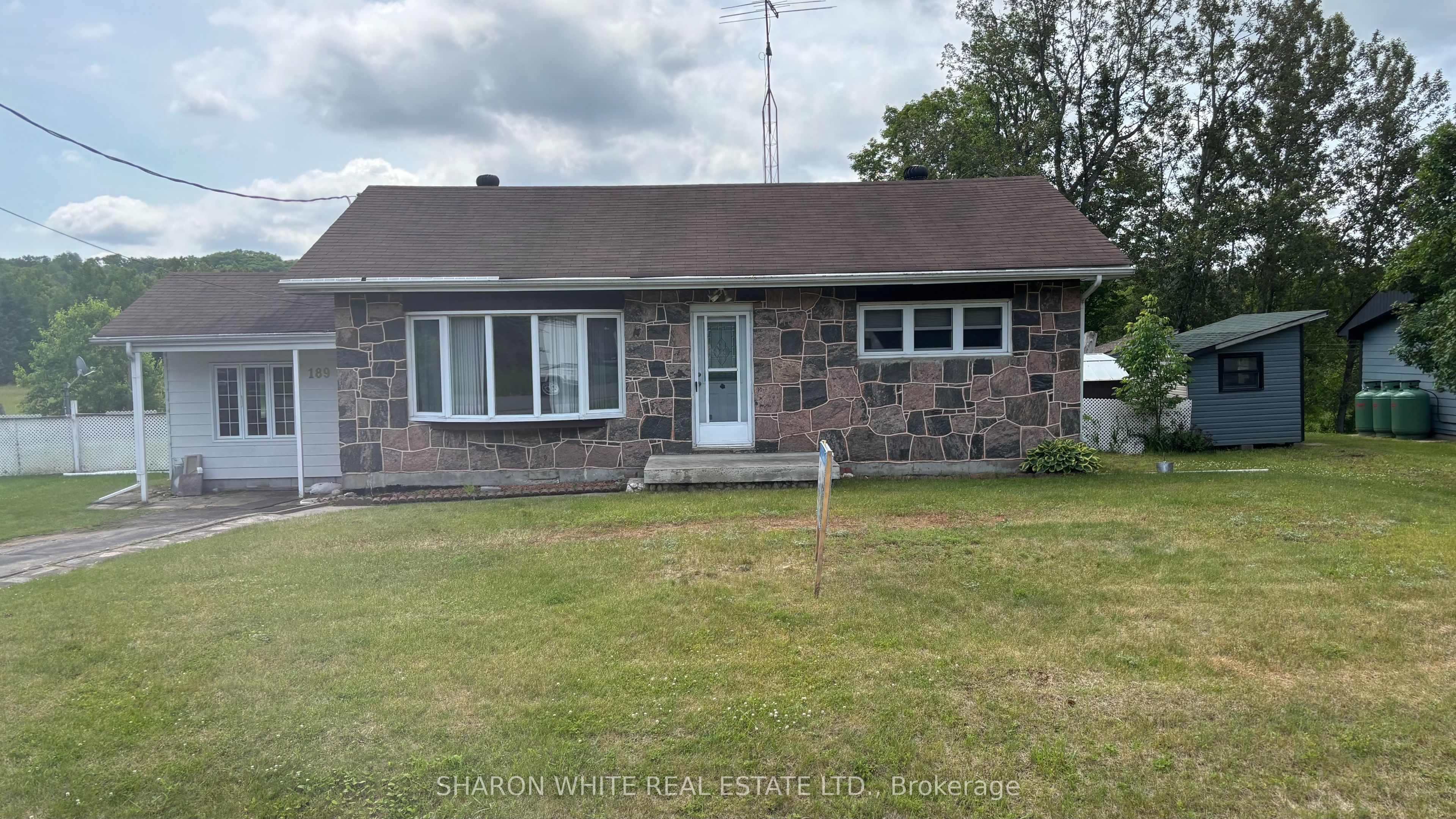 189 Paudash School Road Property Photo 2