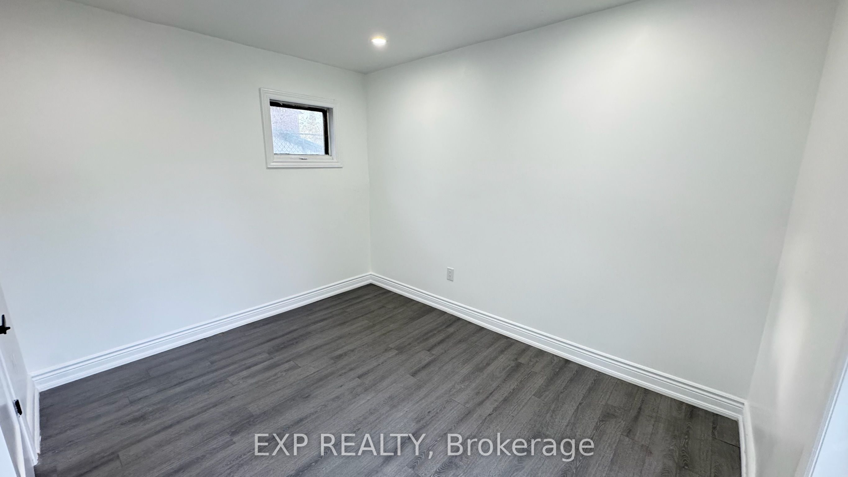 #1 - 425 Cannon Street Property Photo 37