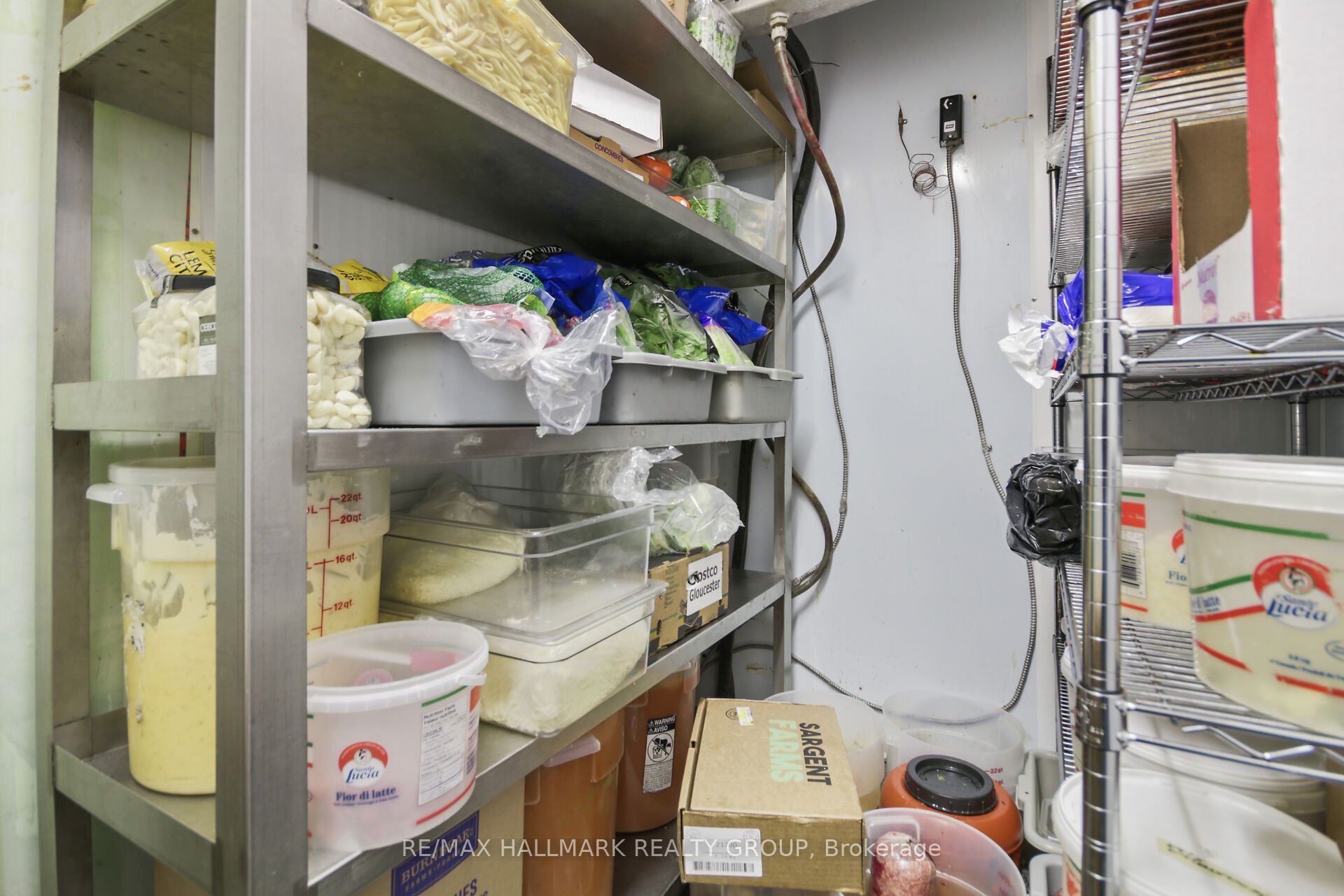 641 Somerset Street W Property Photo 37