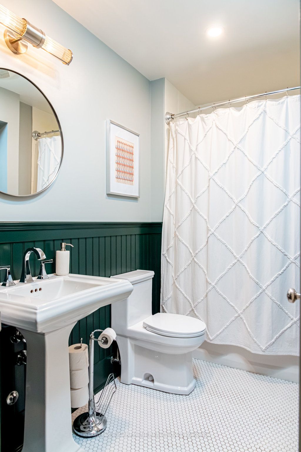 66 Bay Street S 102 Property Photo 7