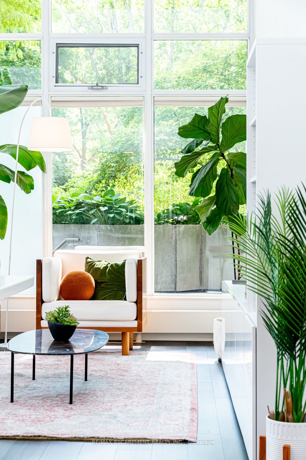 66 Bay Street S 102 Property Photo 10