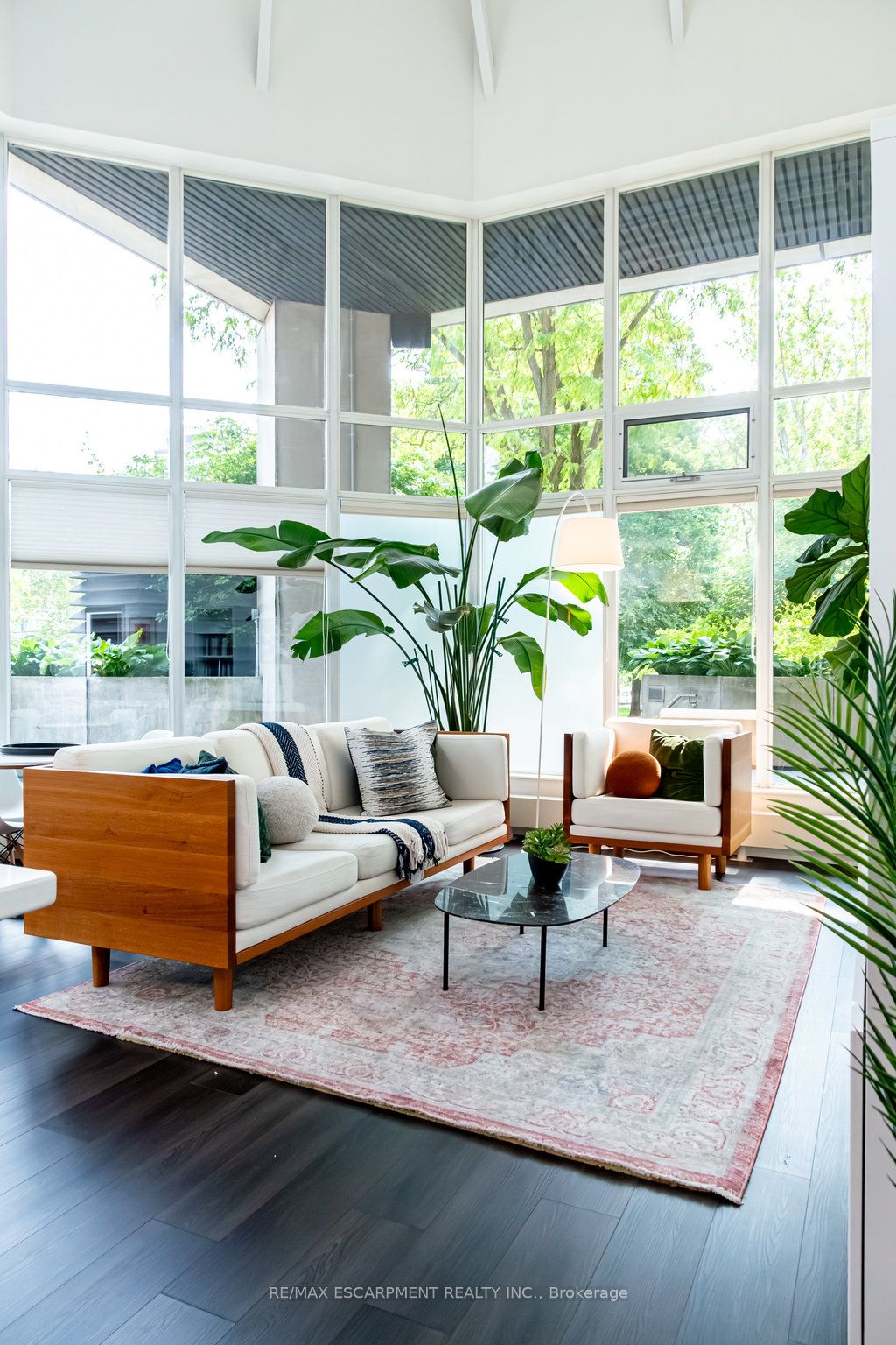 66 Bay Street S 102 Property Photo 11