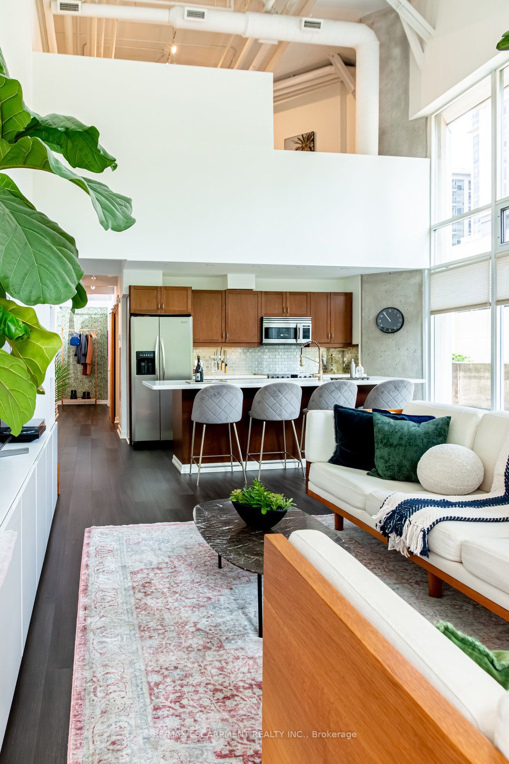 66 Bay Street S 102 Property Photo 13