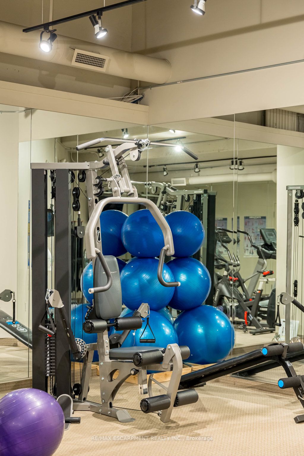 66 Bay Street S 102 Property Photo 31