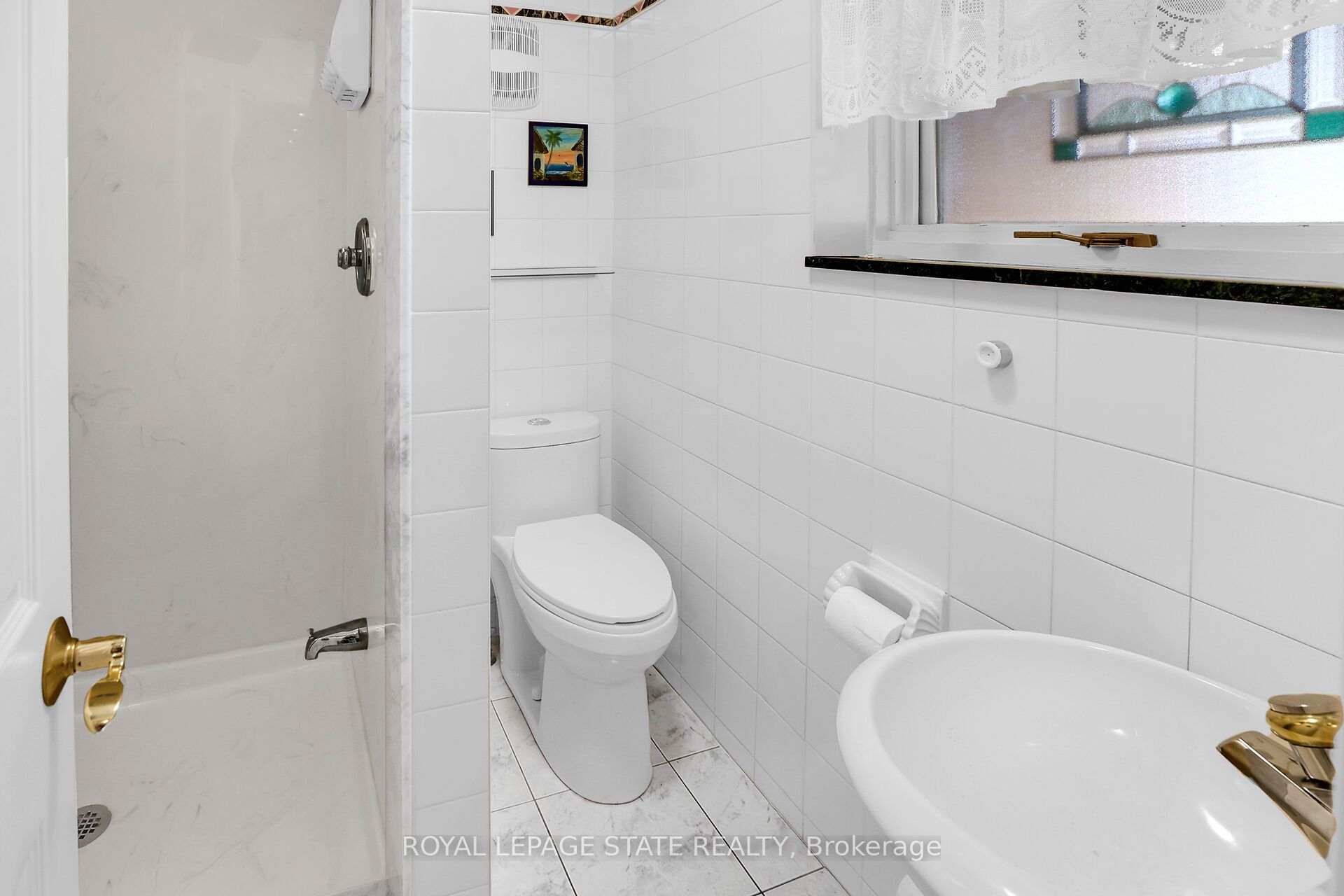 280a Main Street W Property Photo 28