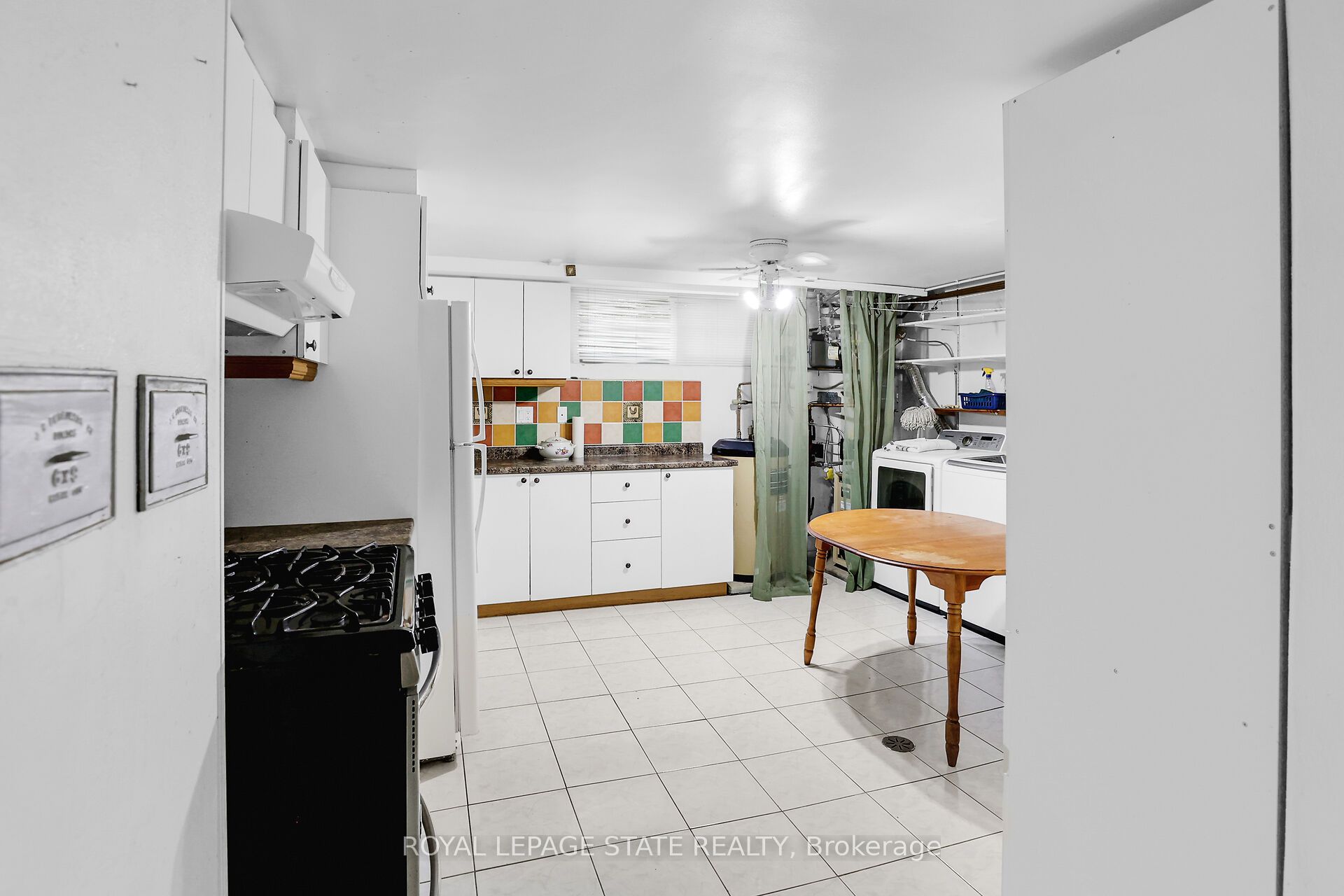 280a Main Street W Property Photo 48