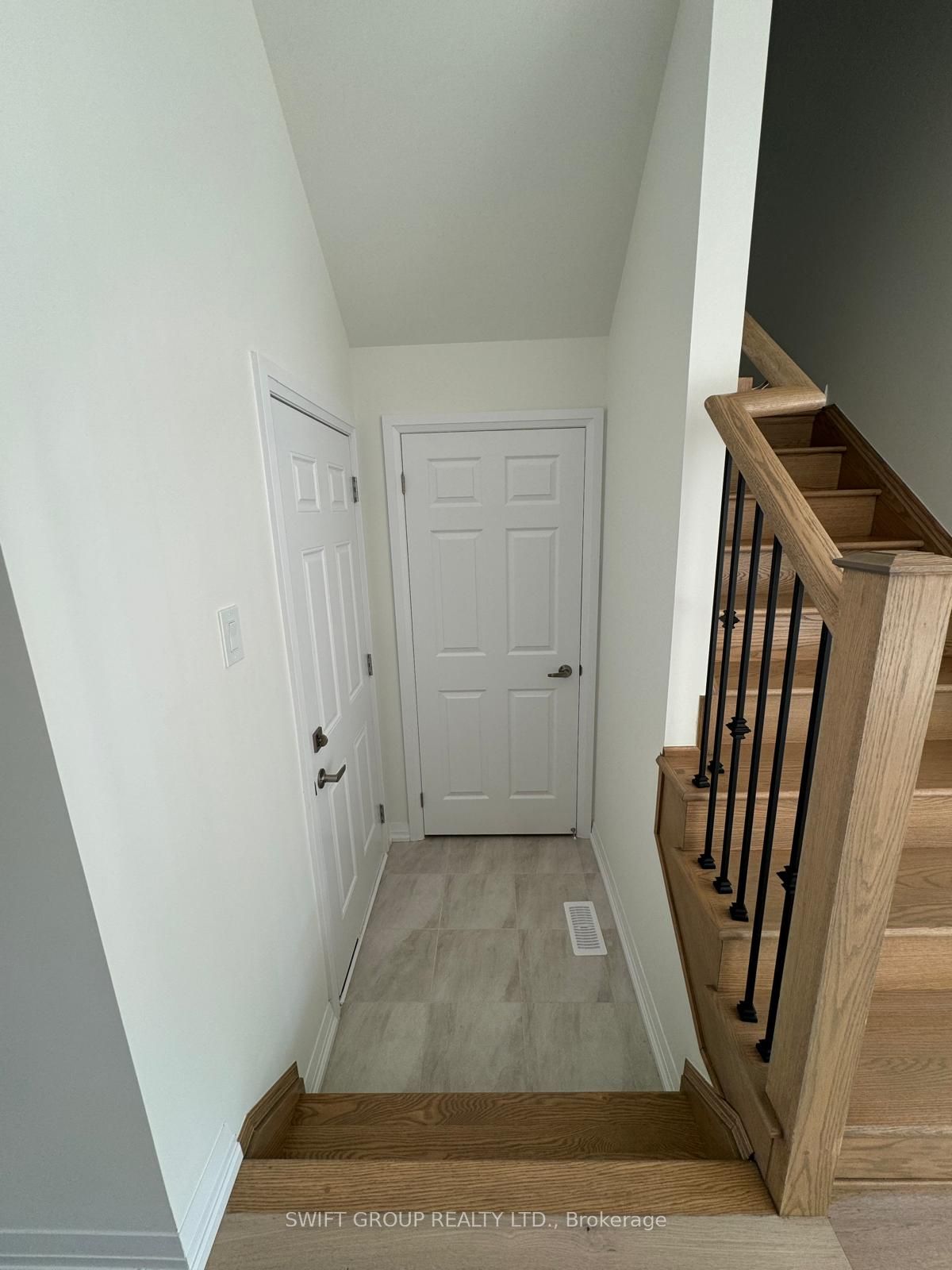 123 Granville Crescent Property Photo 7