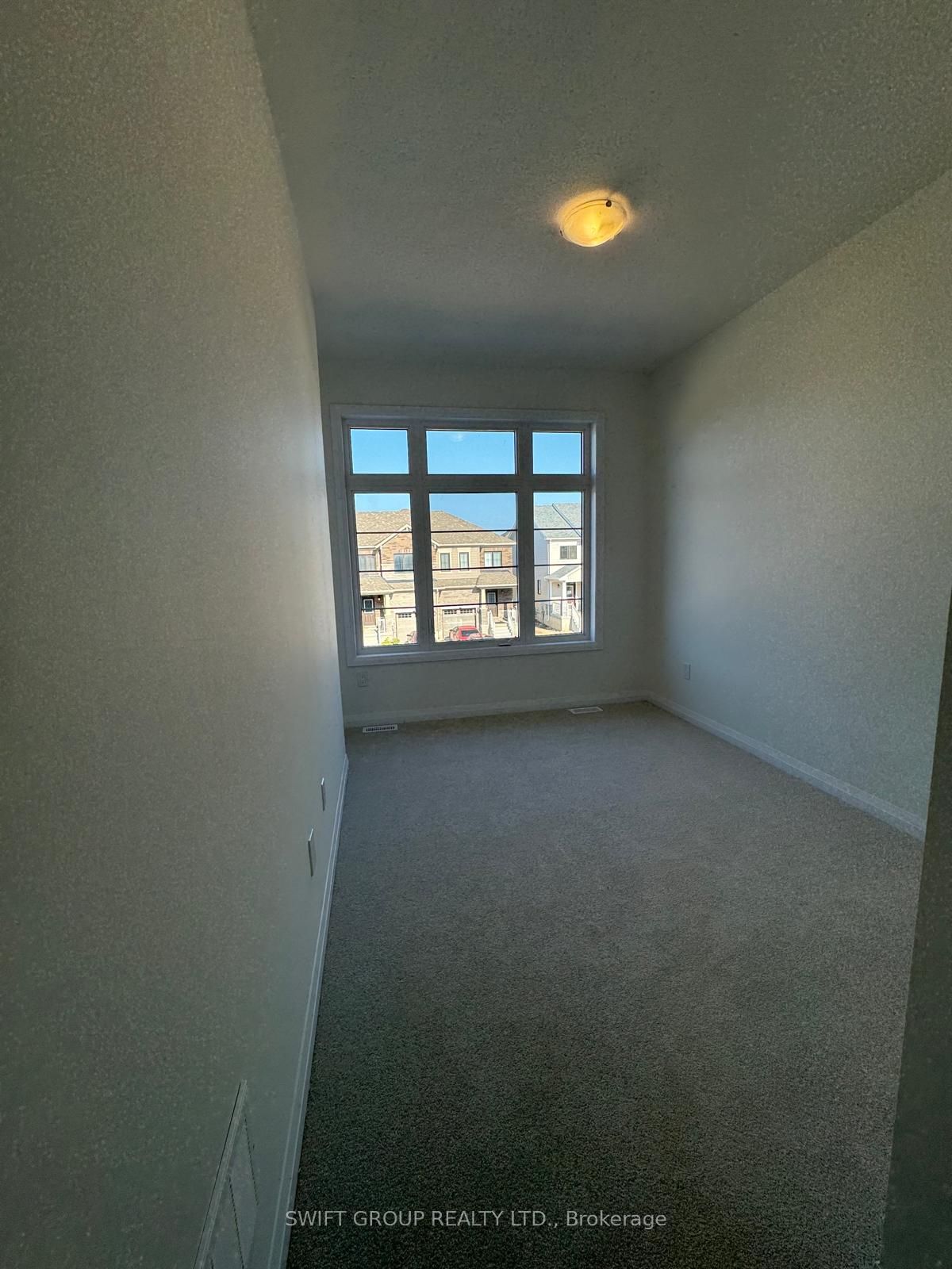 123 Granville Crescent Property Photo 18