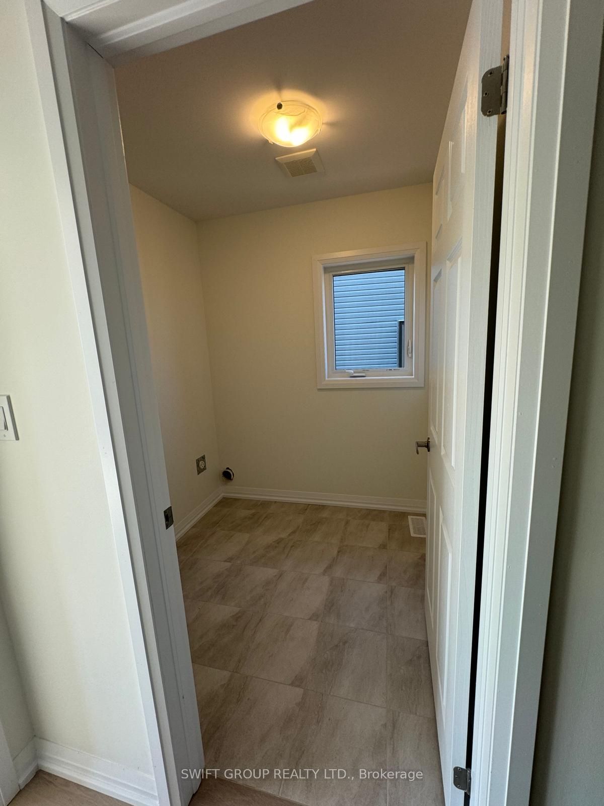 123 Granville Crescent Property Photo 26