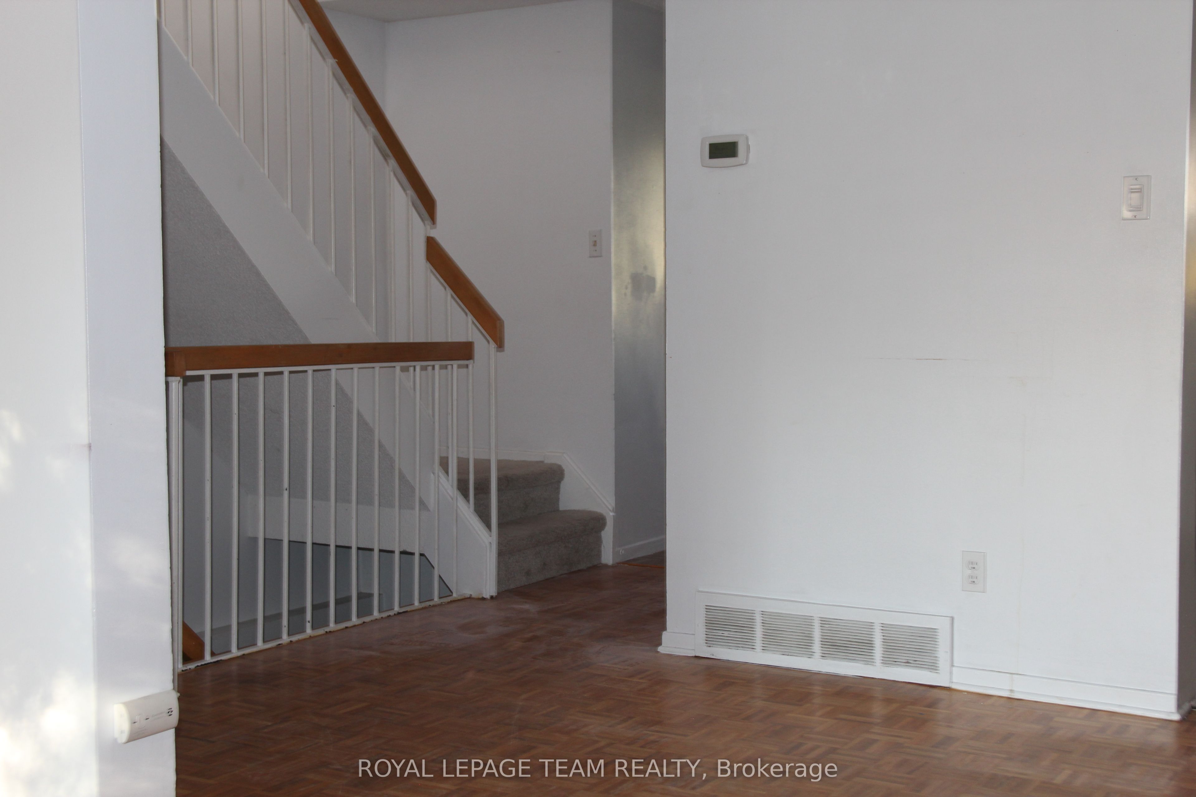 322 Des Epinettes Avenue Property Photo 6