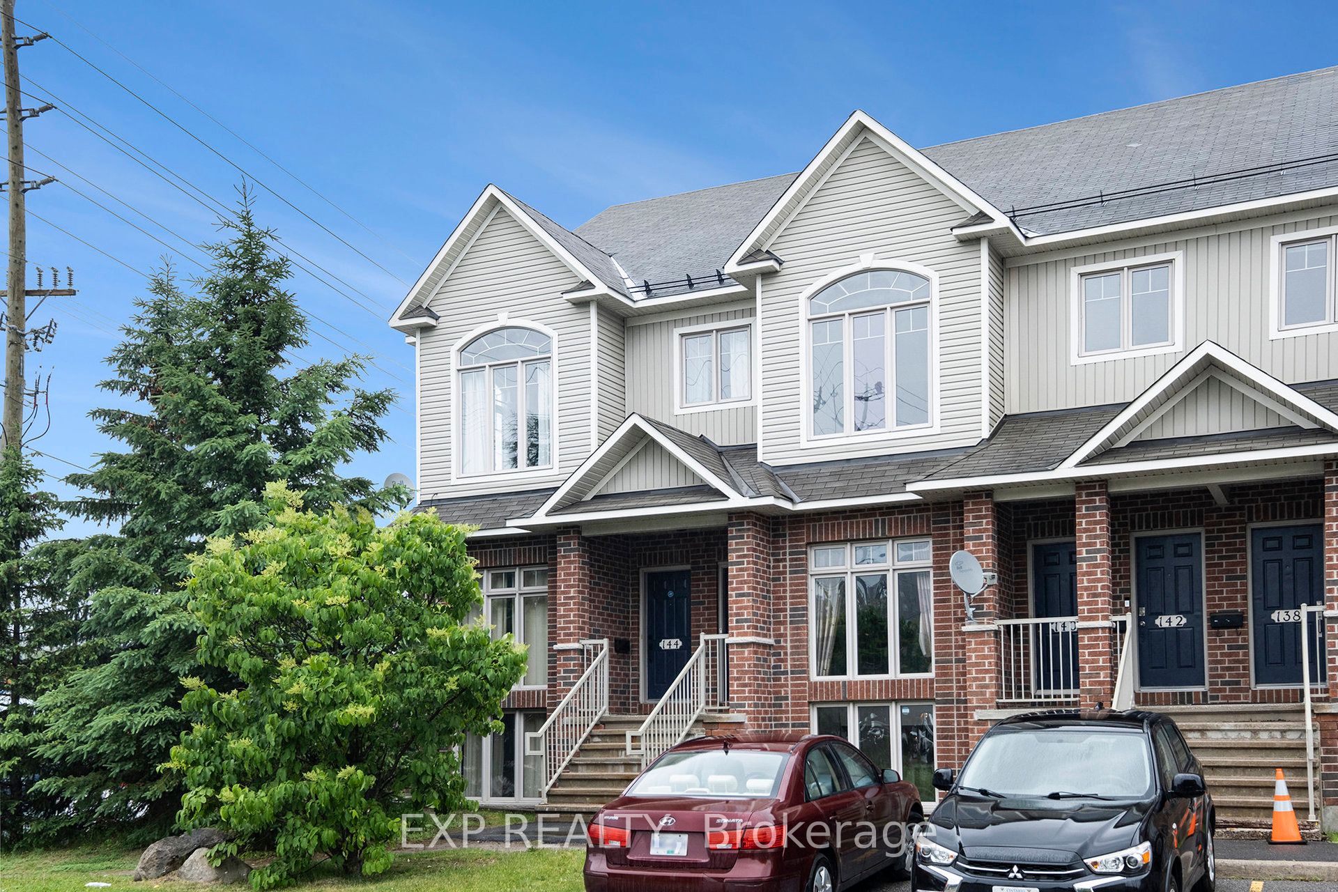 1512 Walkley Road W 146 Property Photo 1