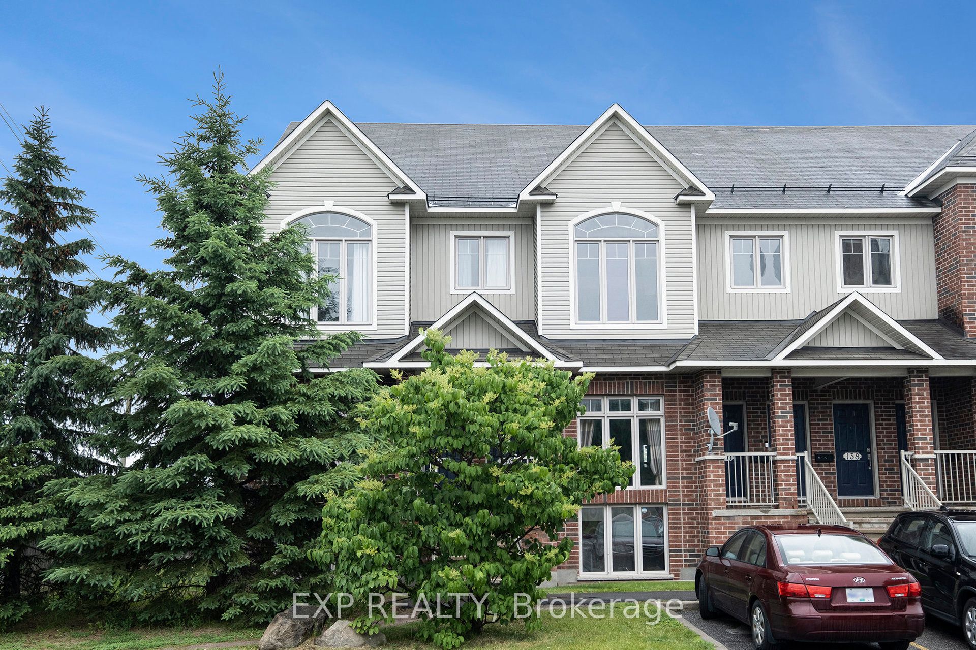 1512 Walkley Road W 146 Property Photo 2