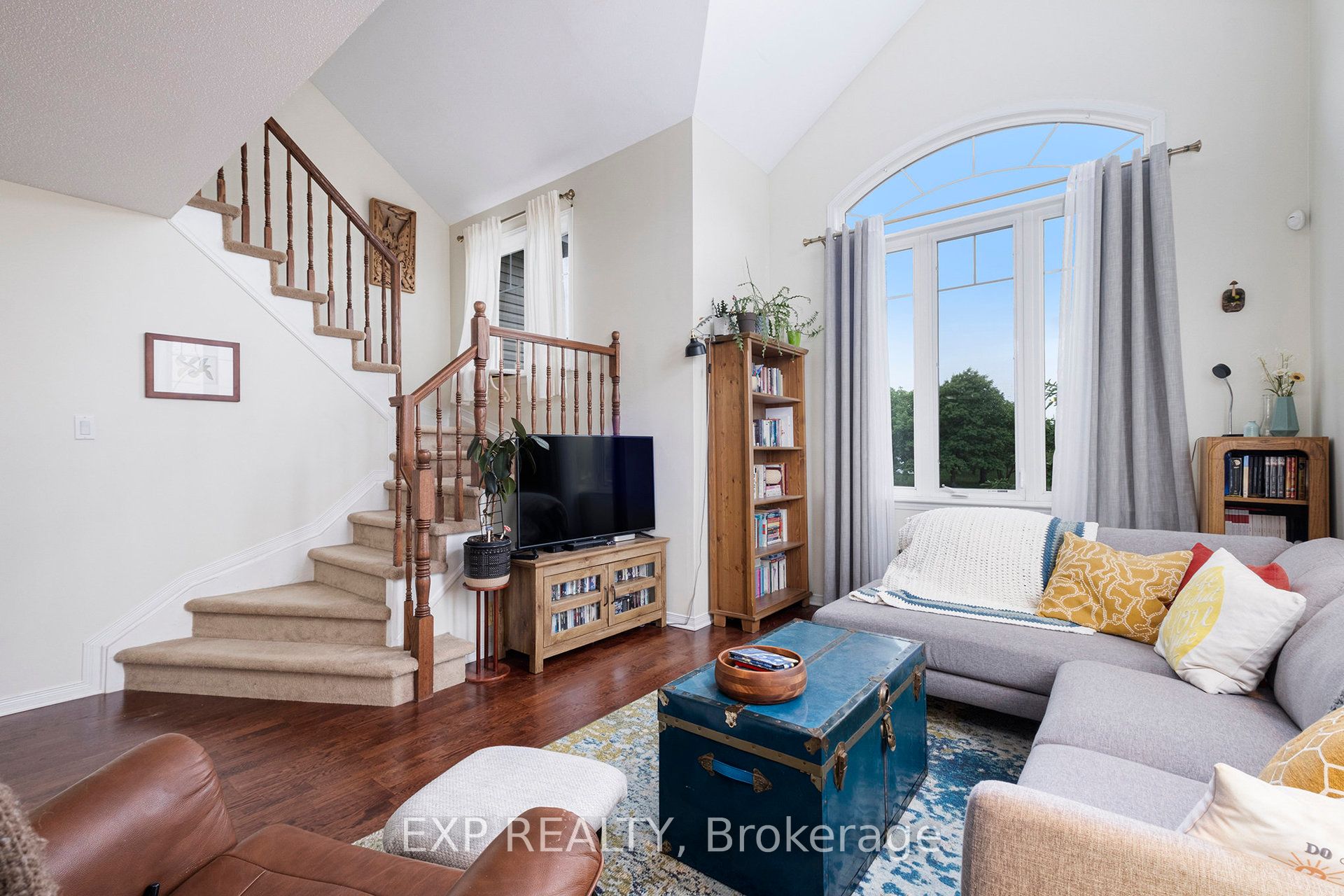 1512 Walkley Road W 146 Property Photo 6