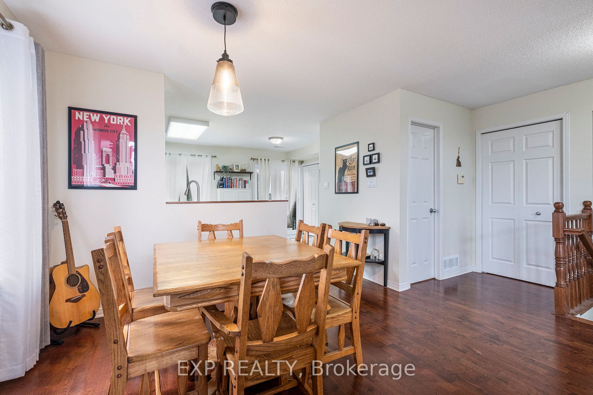 1512 Walkley Road W 146 Property Photo 9
