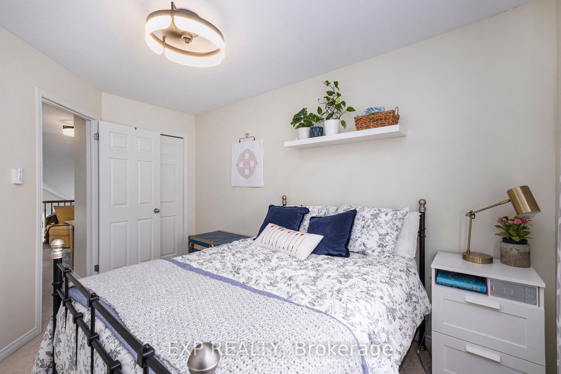 1512 Walkley Road W 146 Property Photo 20