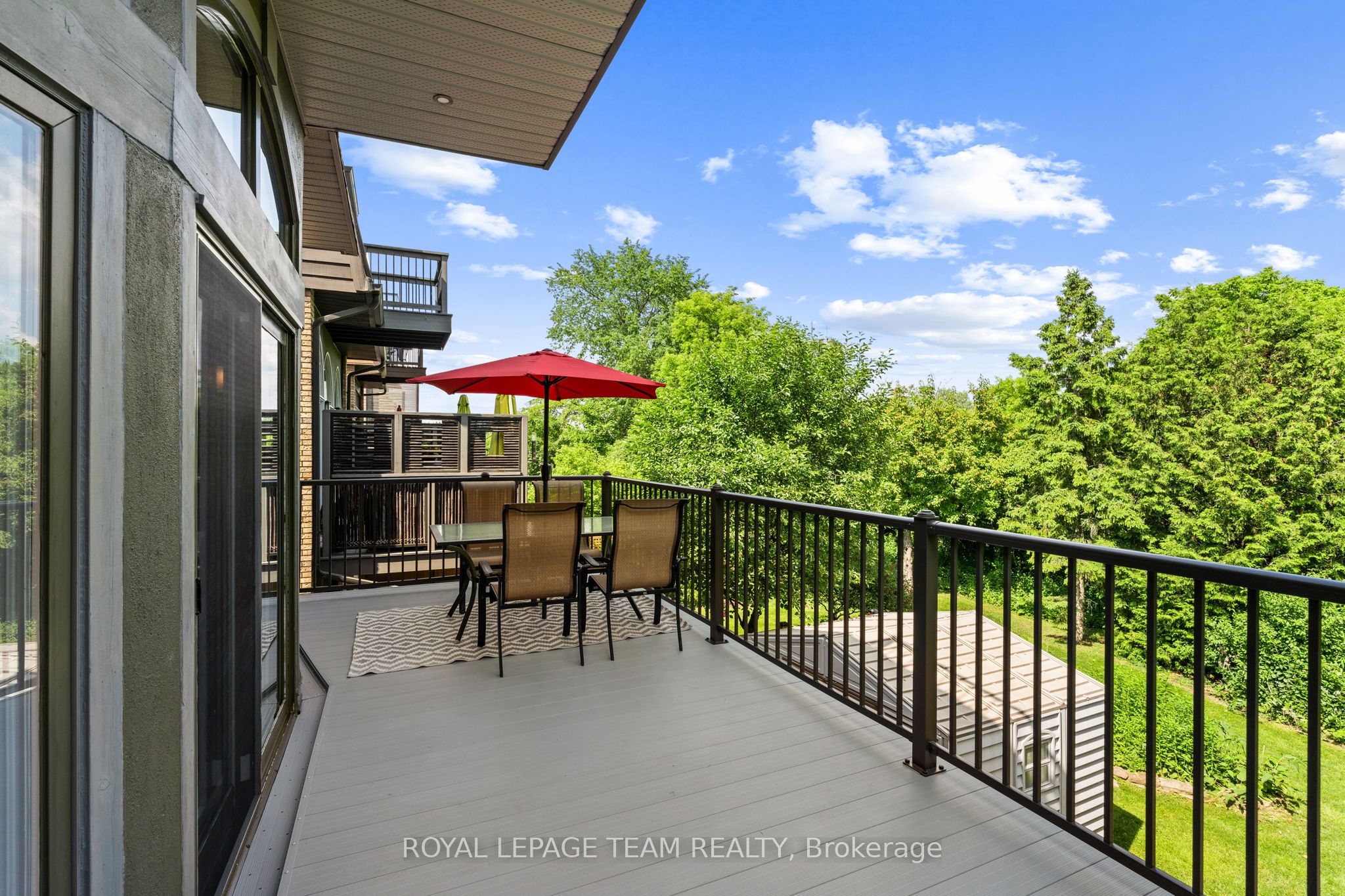 1011 Prince Of Wales Drive 4 Property Photo 10